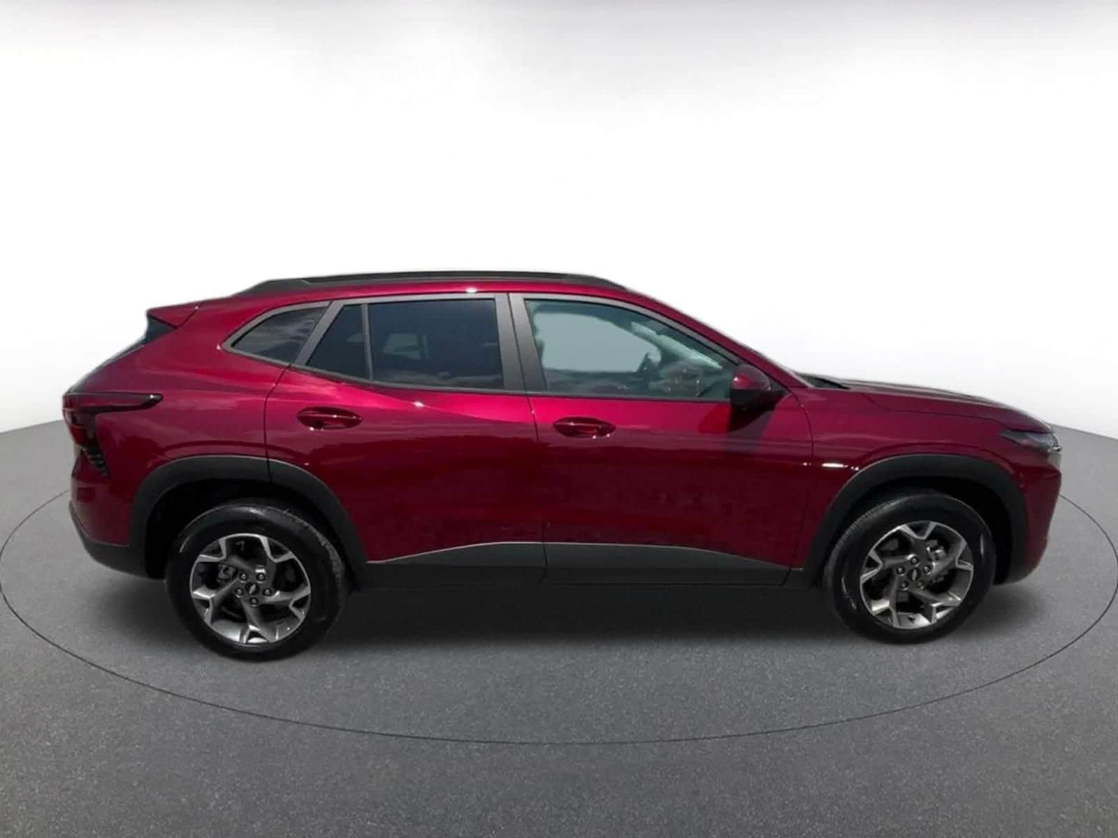 Thumbnail: 2025 Chevrolet Trax - 13