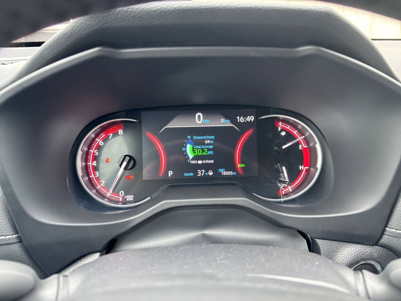 Thumbnail: 2025 Toyota RAV4 - 34