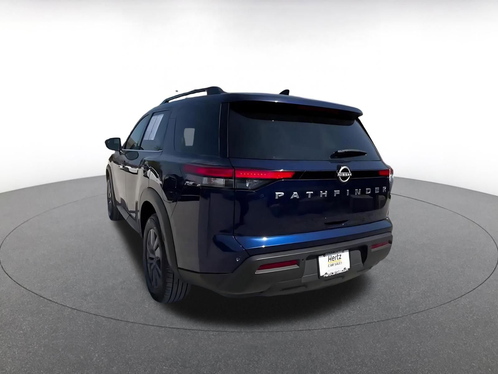 Thumbnail: 2025 Nissan Pathfinder - 11
