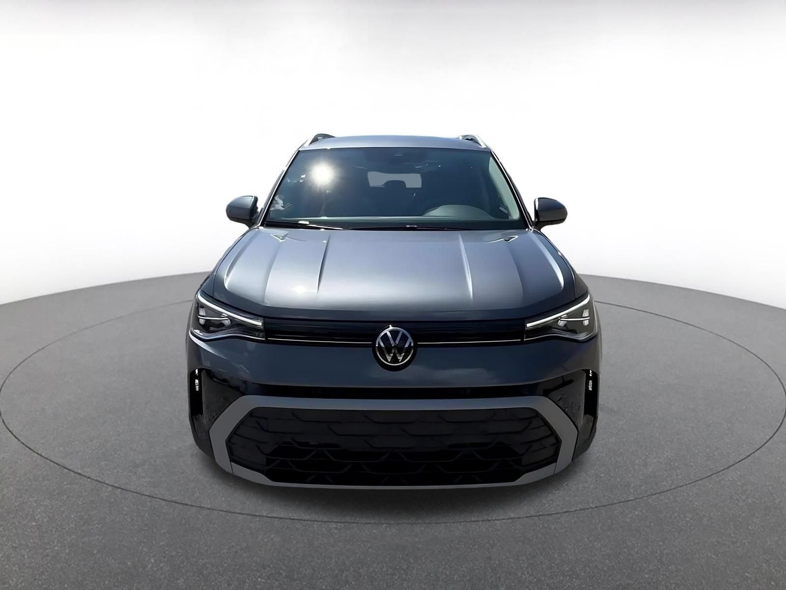 Thumbnail: 2026 Volkswagen Taos - 4
