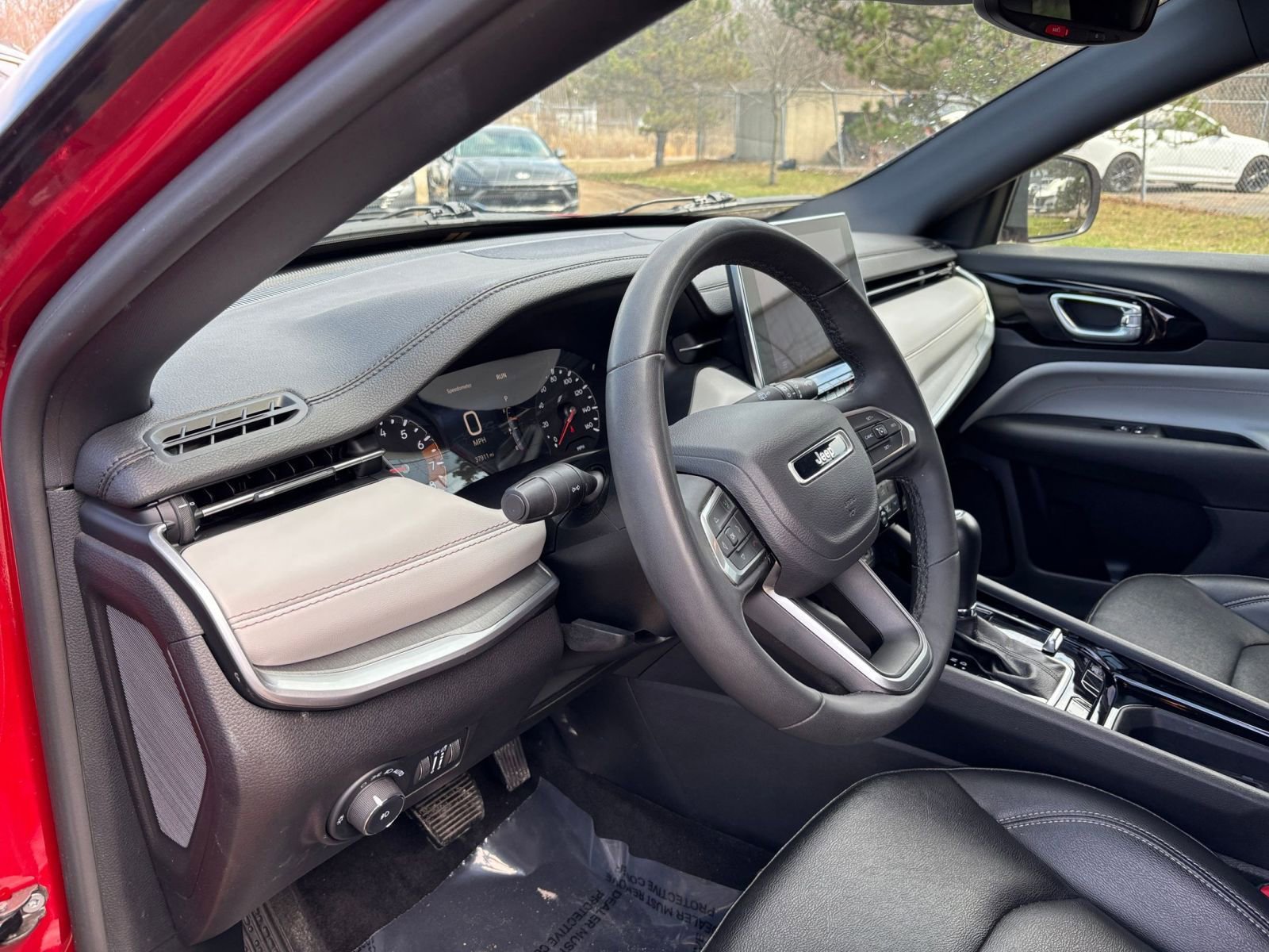 Thumbnail: 2025 Jeep Compass - 35