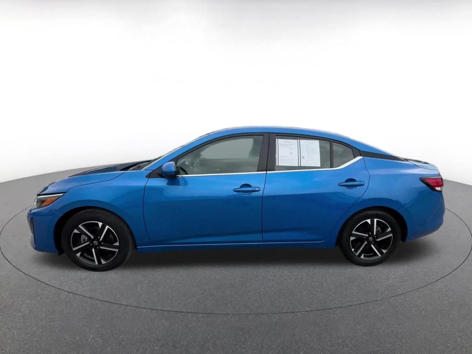 Thumbnail: 2025 Nissan Sentra - 9