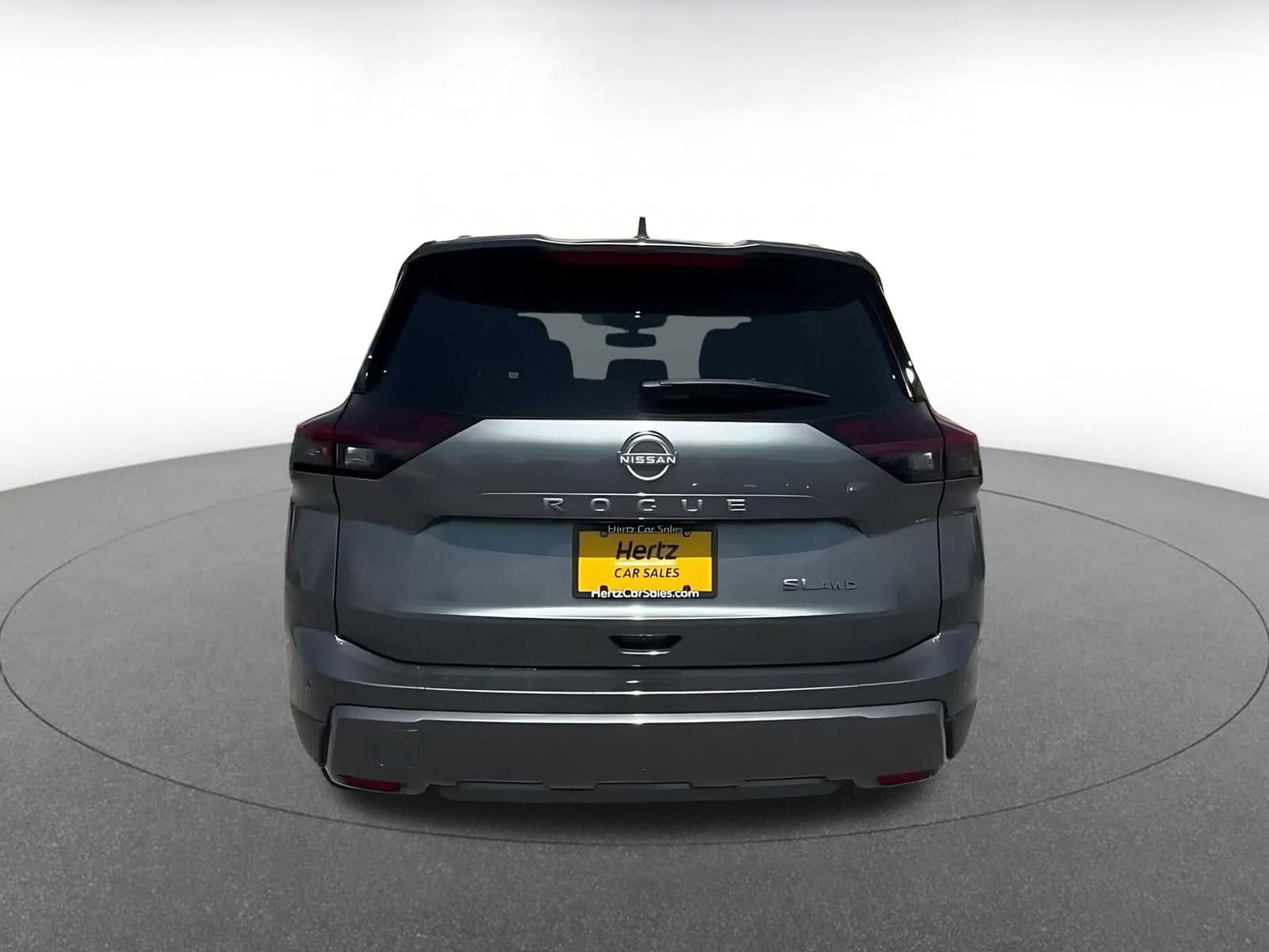 Thumbnail: 2026 Nissan Rogue - 12
