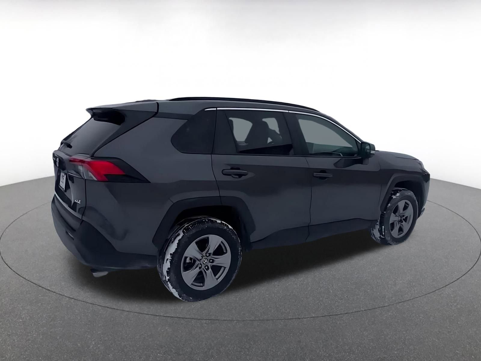 Thumbnail: 2025 Toyota RAV4 - 15