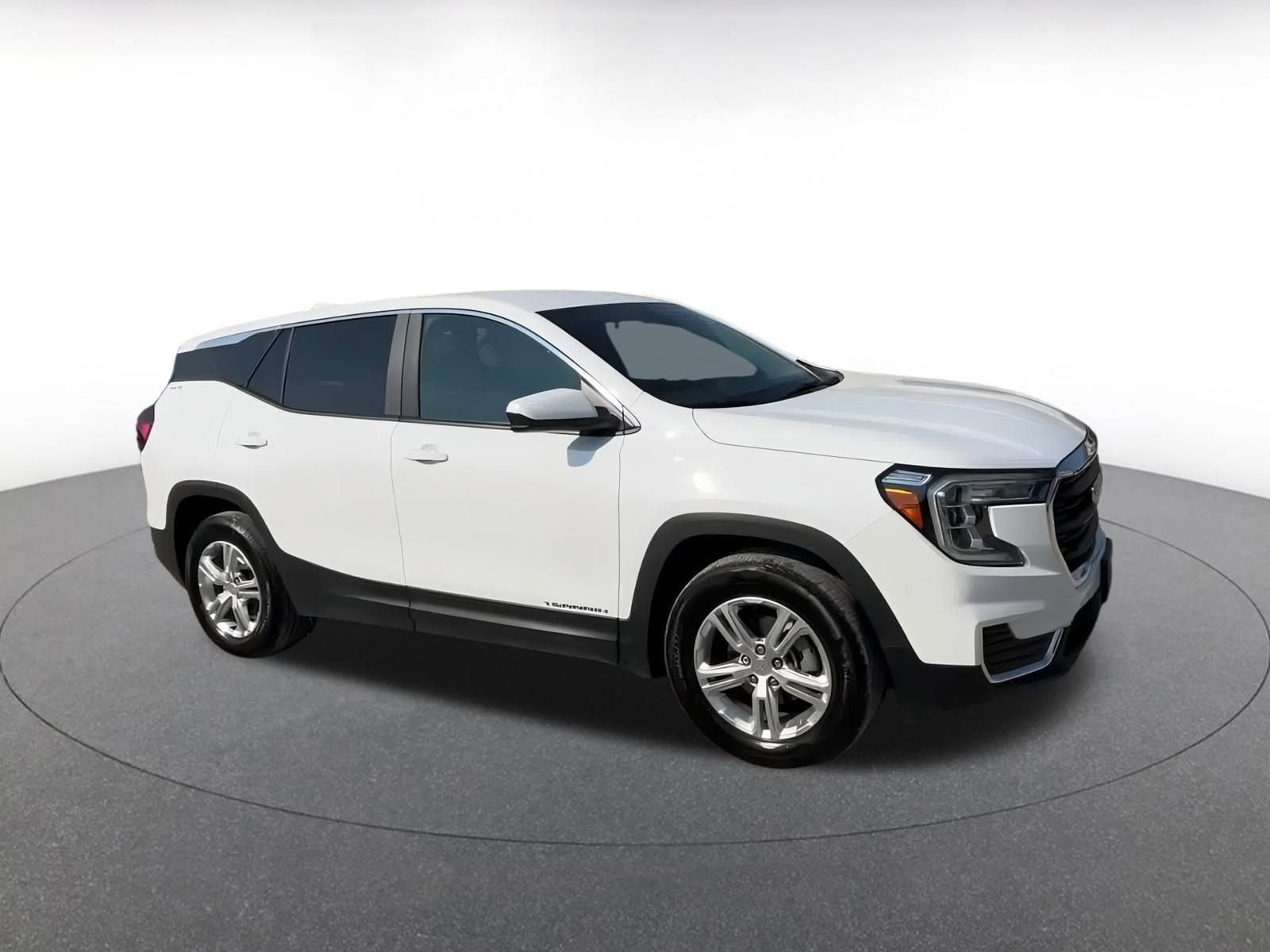Thumbnail: 2024 GMC Terrain - 2