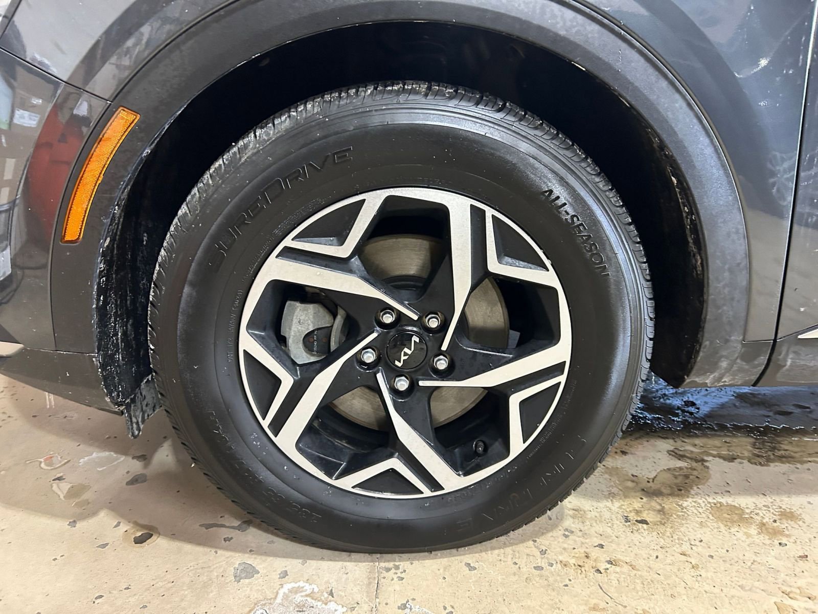 Thumbnail: 2023 Kia Sportage - 29