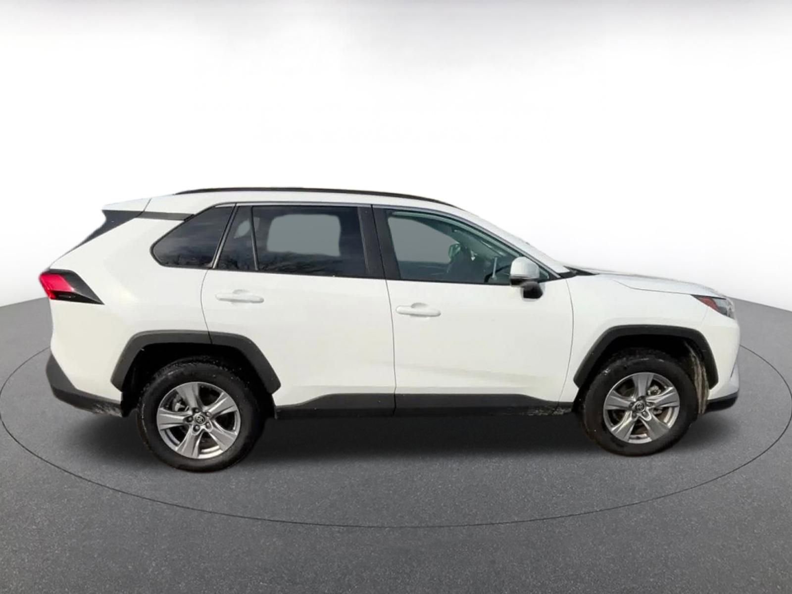 Thumbnail: 2025 Toyota RAV4 - 15