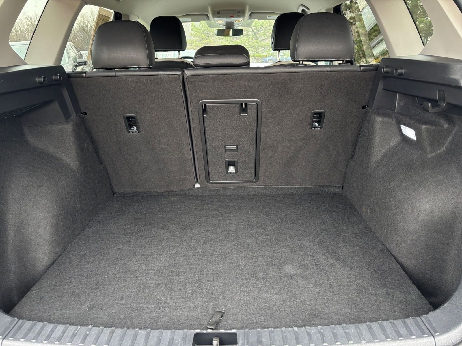 Thumbnail: 2025 Volkswagen Taos - 33