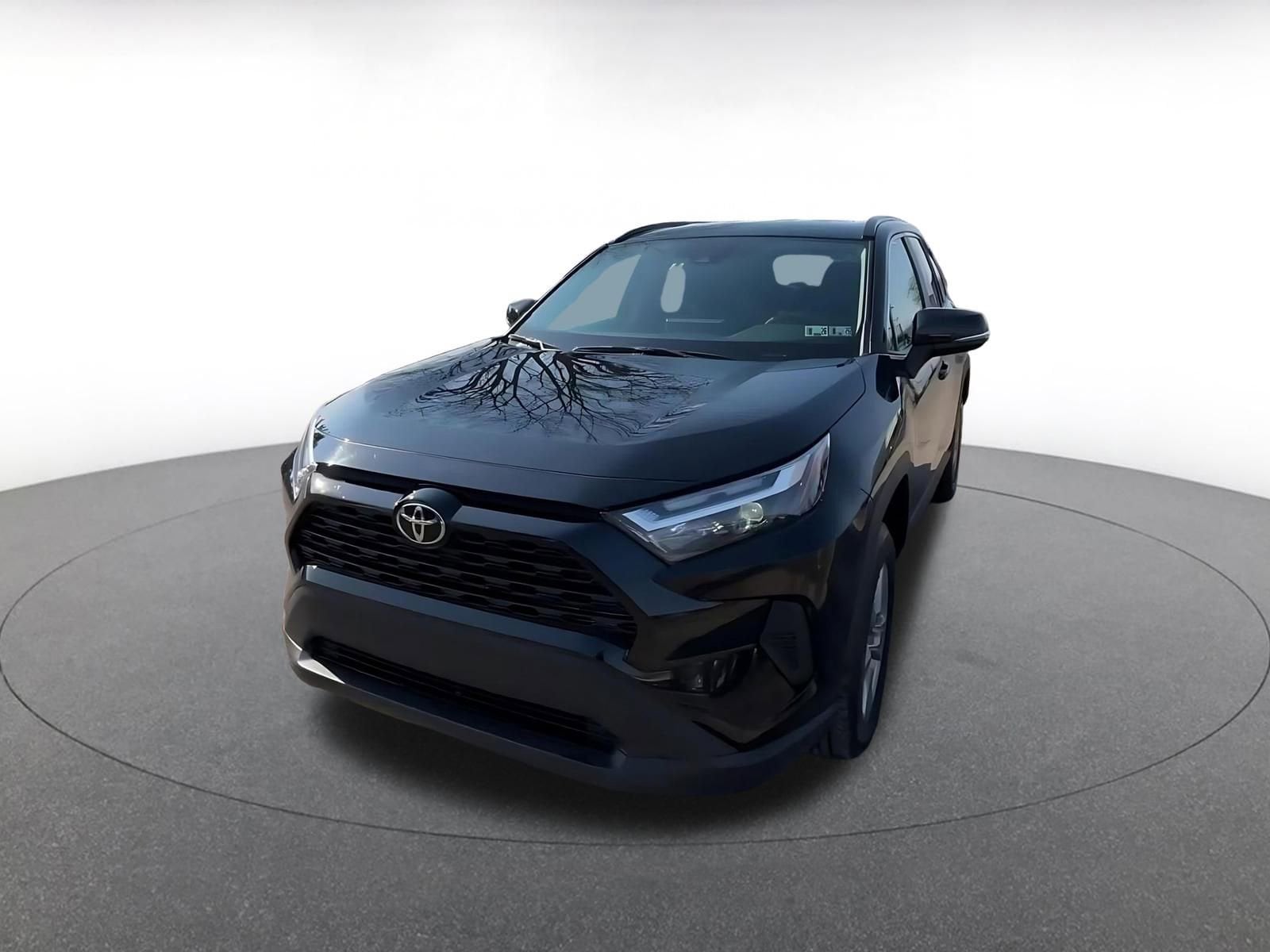 Thumbnail: 2025 Toyota RAV4 - 7