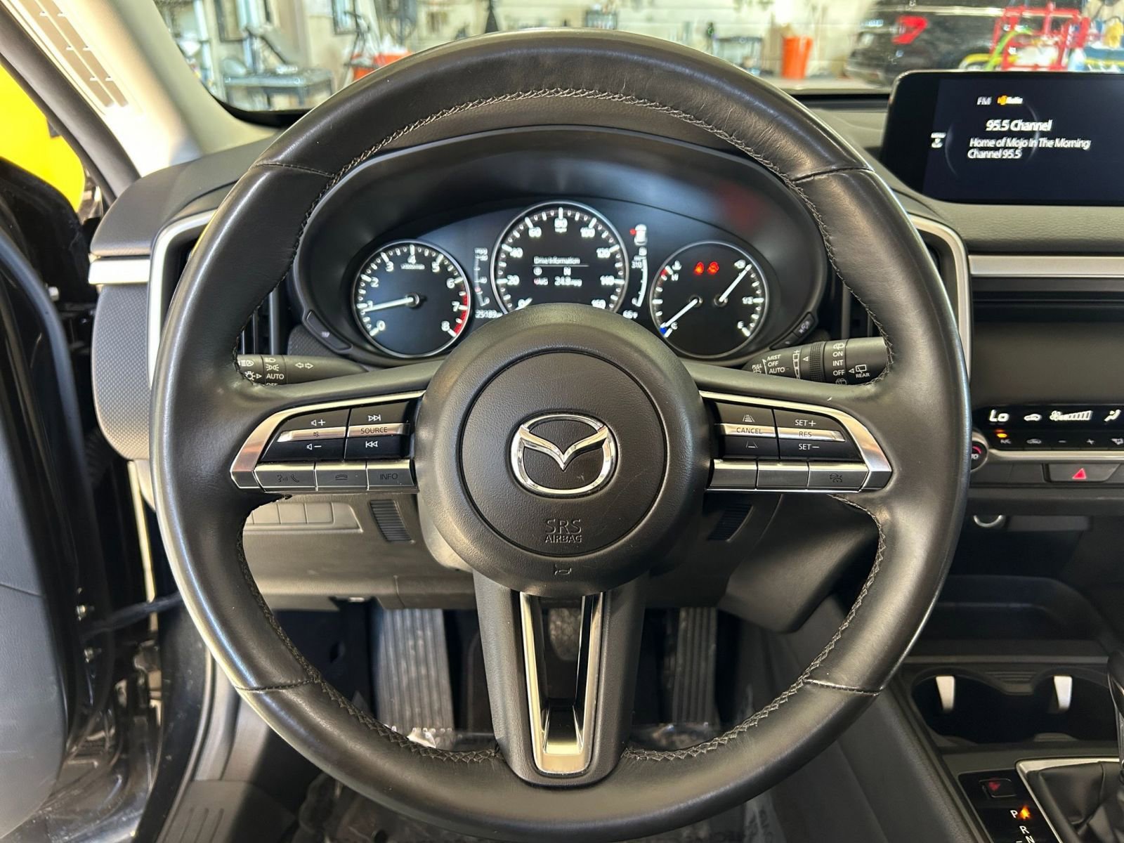 Thumbnail: 2025 Mazda CX-50 - 25