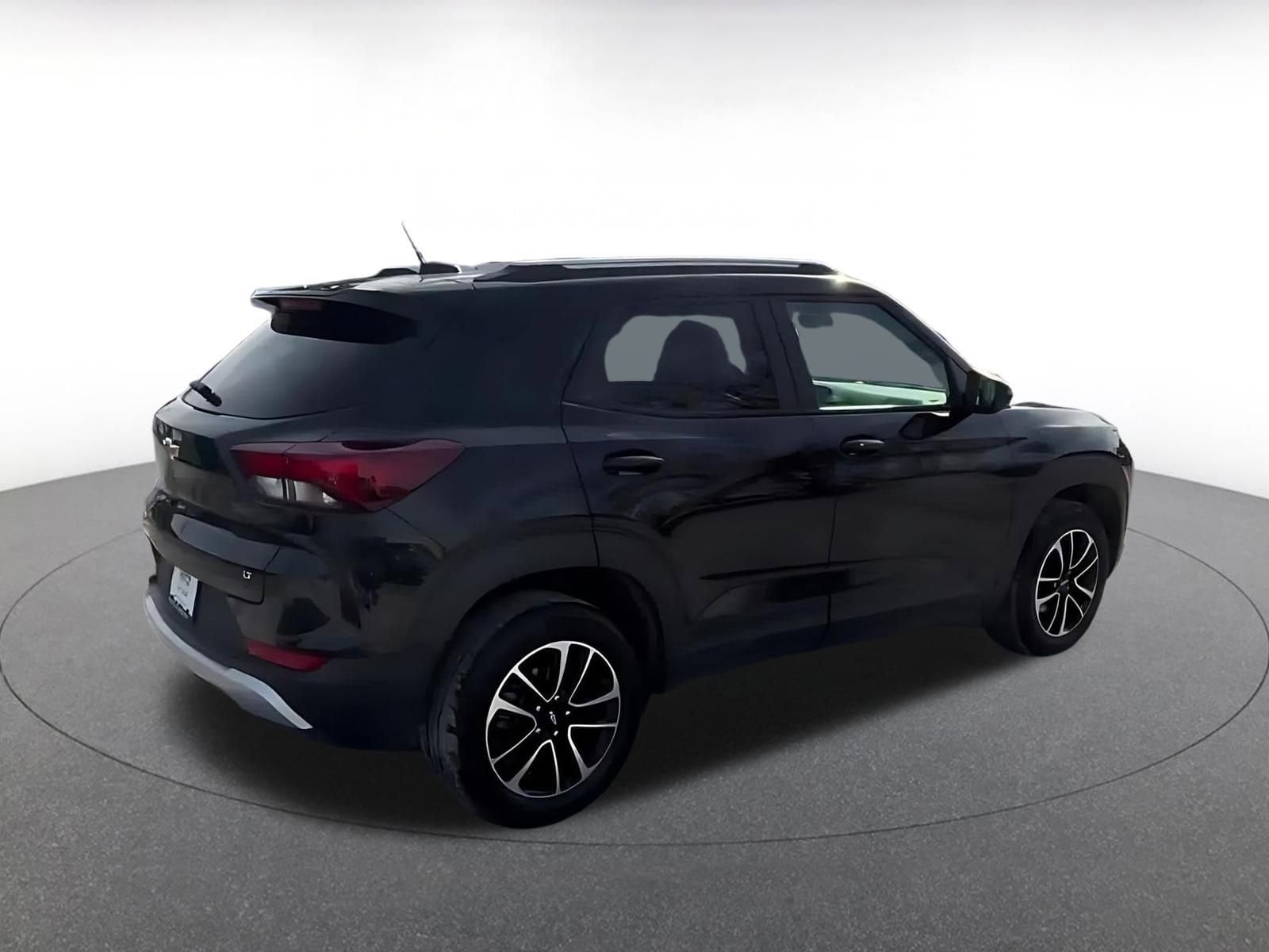 Thumbnail: 2025 Chevrolet TrailBlazer - 15