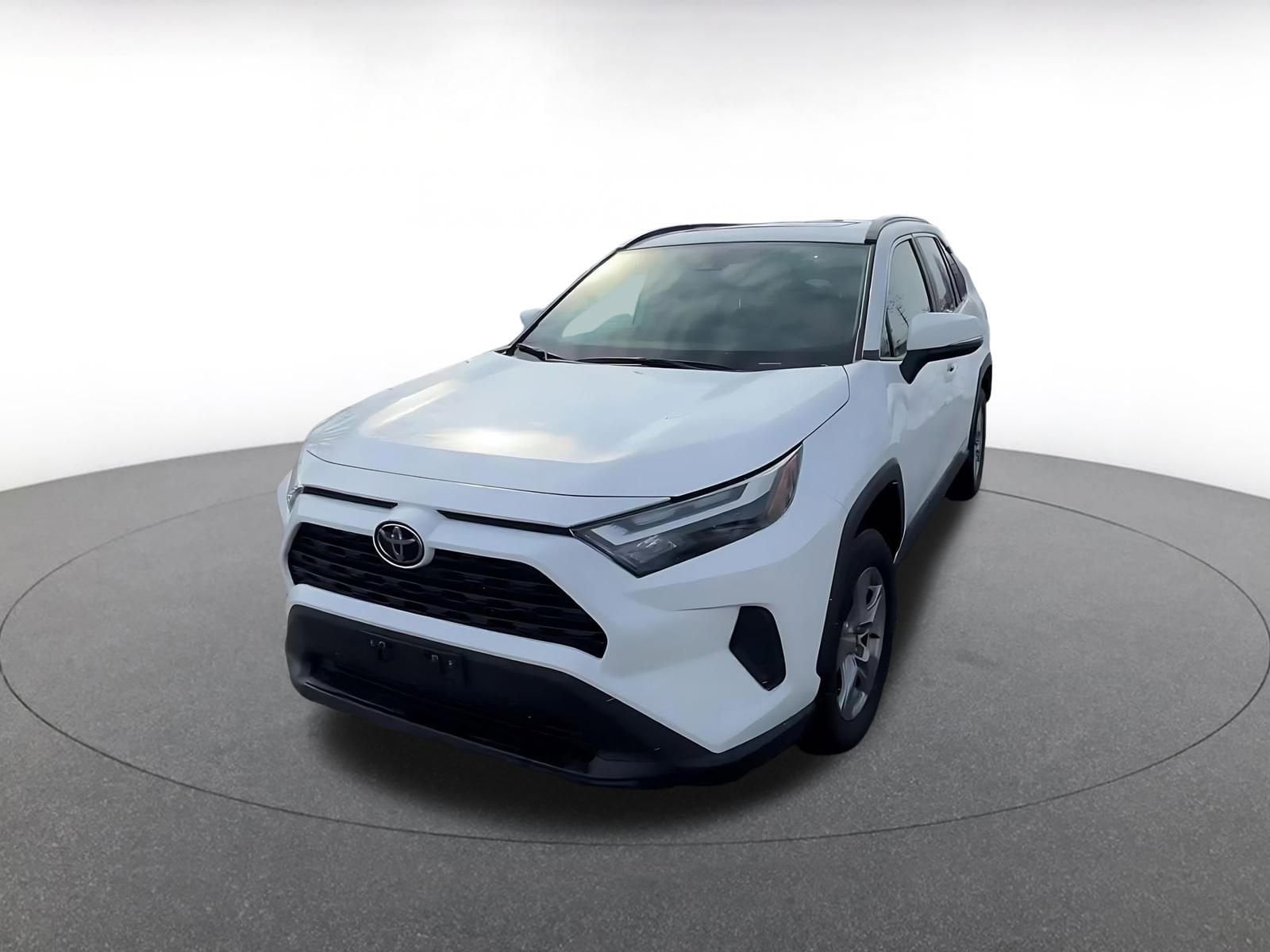 Thumbnail: 2025 Toyota RAV4 - 7