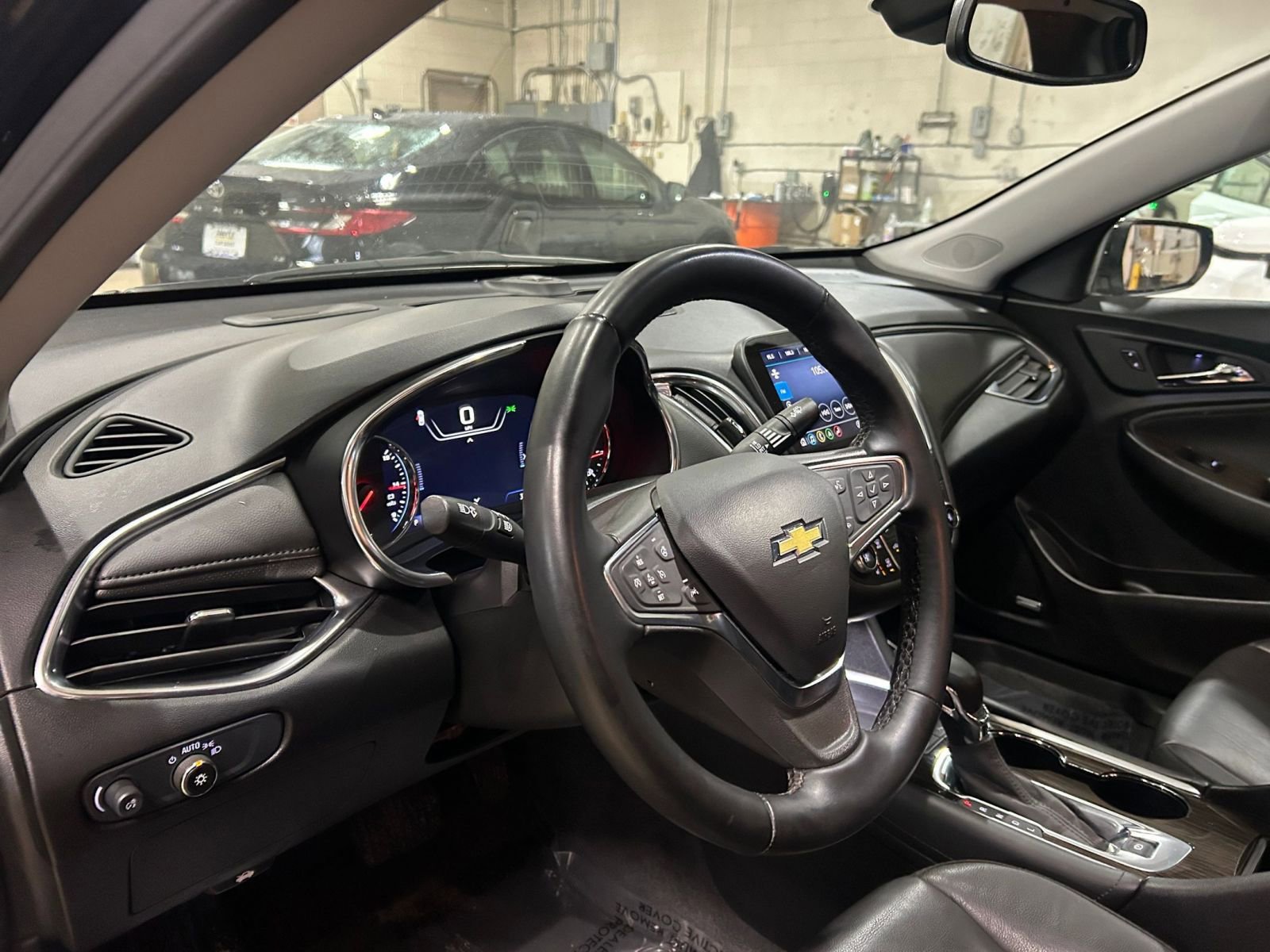 Thumbnail: 2024 Chevrolet Malibu - 34