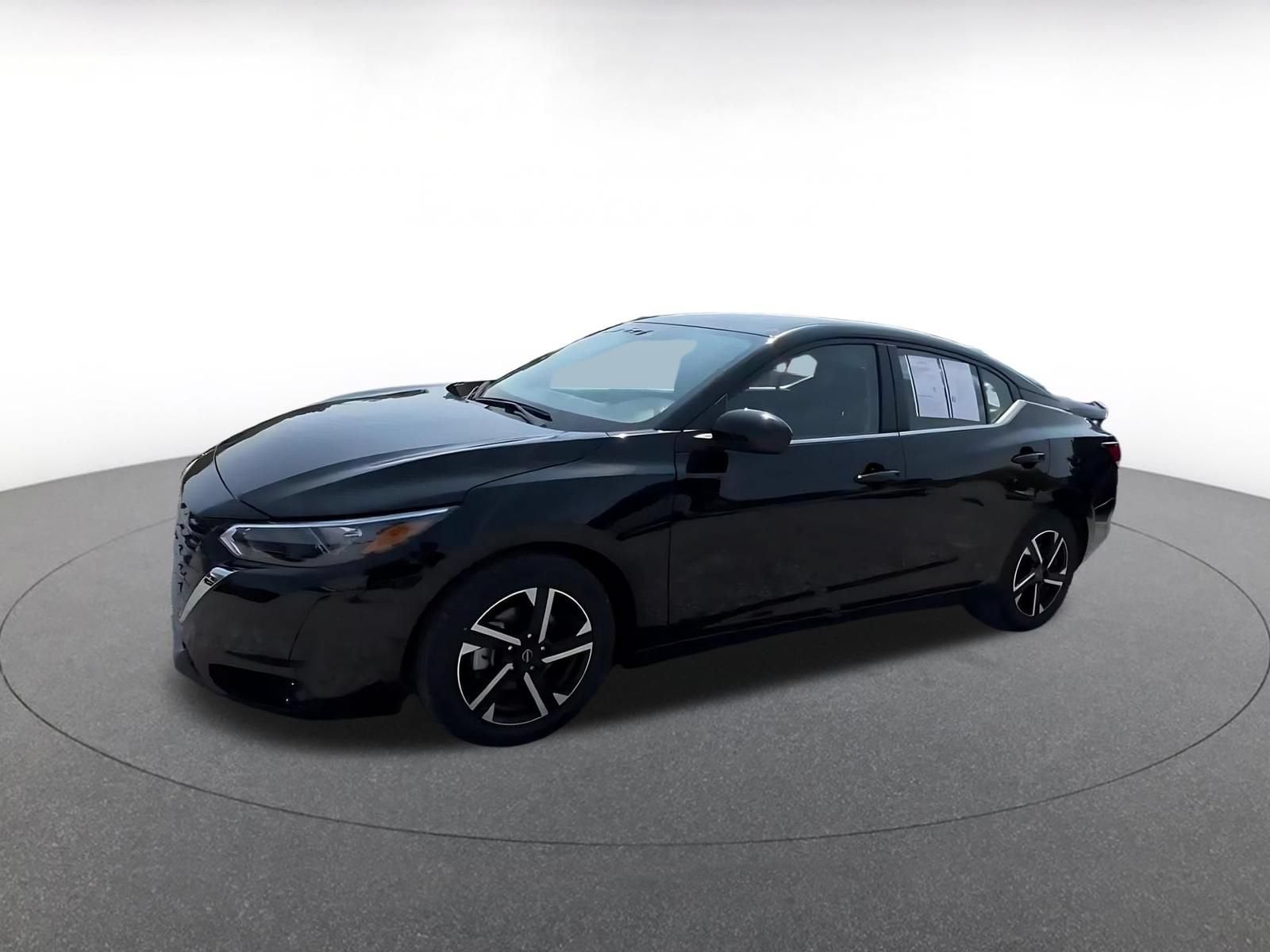 Thumbnail: 2025 Nissan Sentra - 8