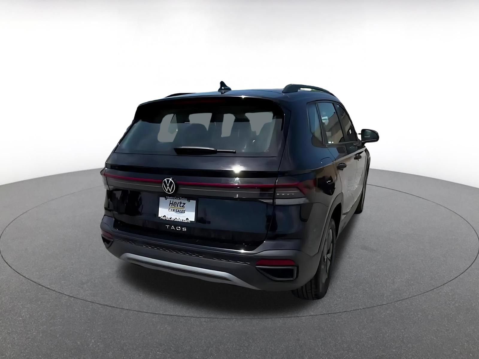 Thumbnail: 2026 Volkswagen Taos - 14