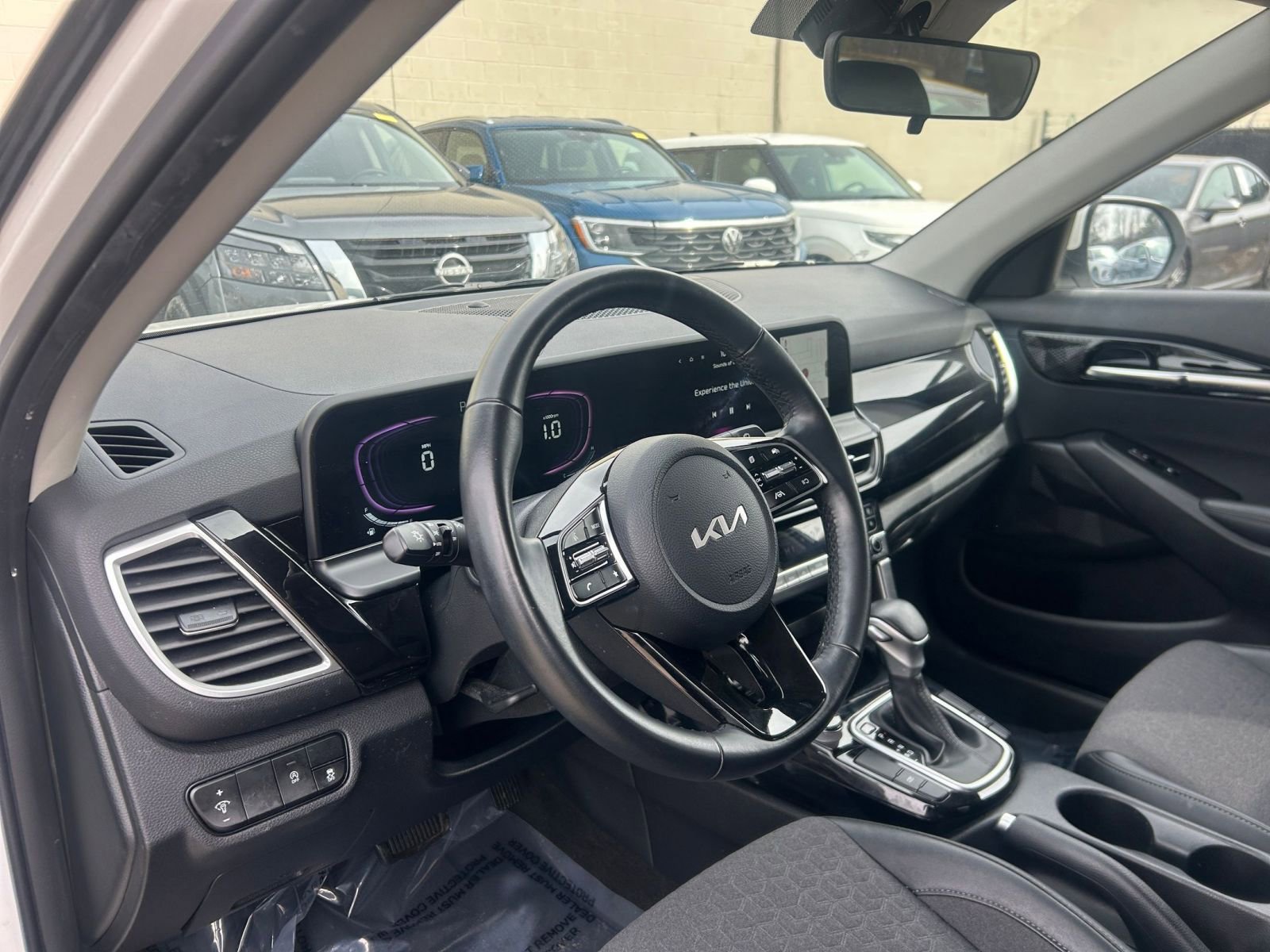 Thumbnail: 2025 Kia Seltos - 35