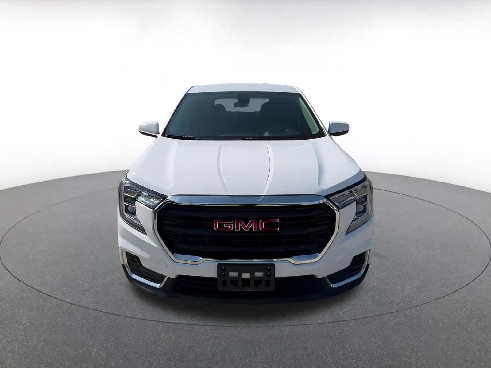 Thumbnail: 2024 GMC Terrain - 4