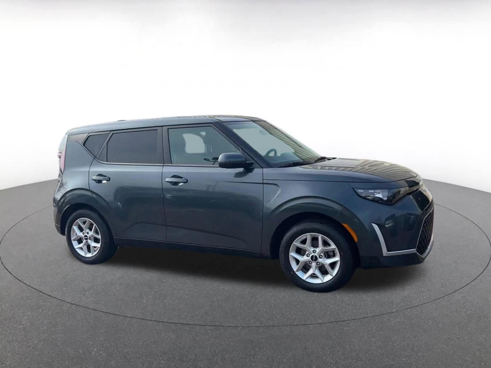 Thumbnail: 2025 Kia Soul - 2