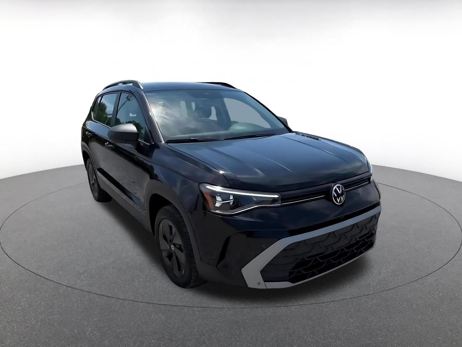 Thumbnail: 2026 Volkswagen Taos - 3