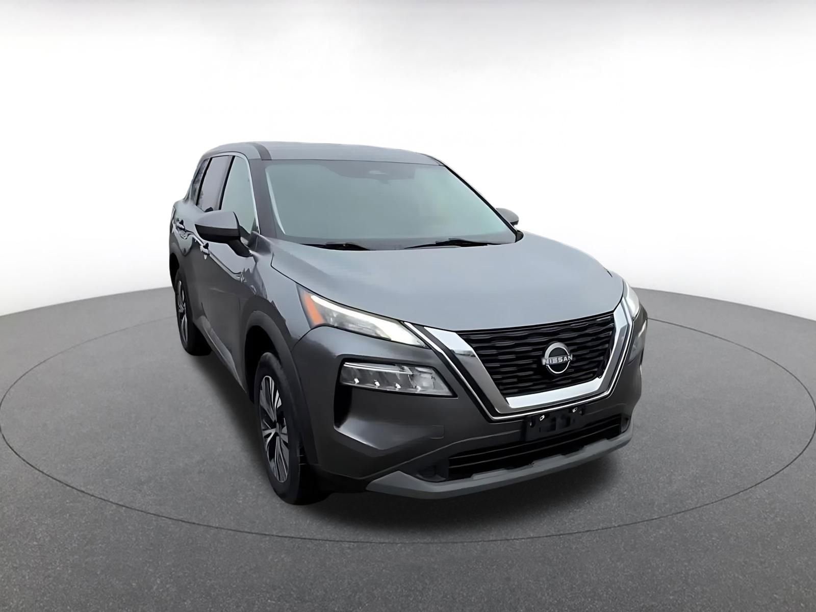 Thumbnail: 2023 Nissan Rogue - 3