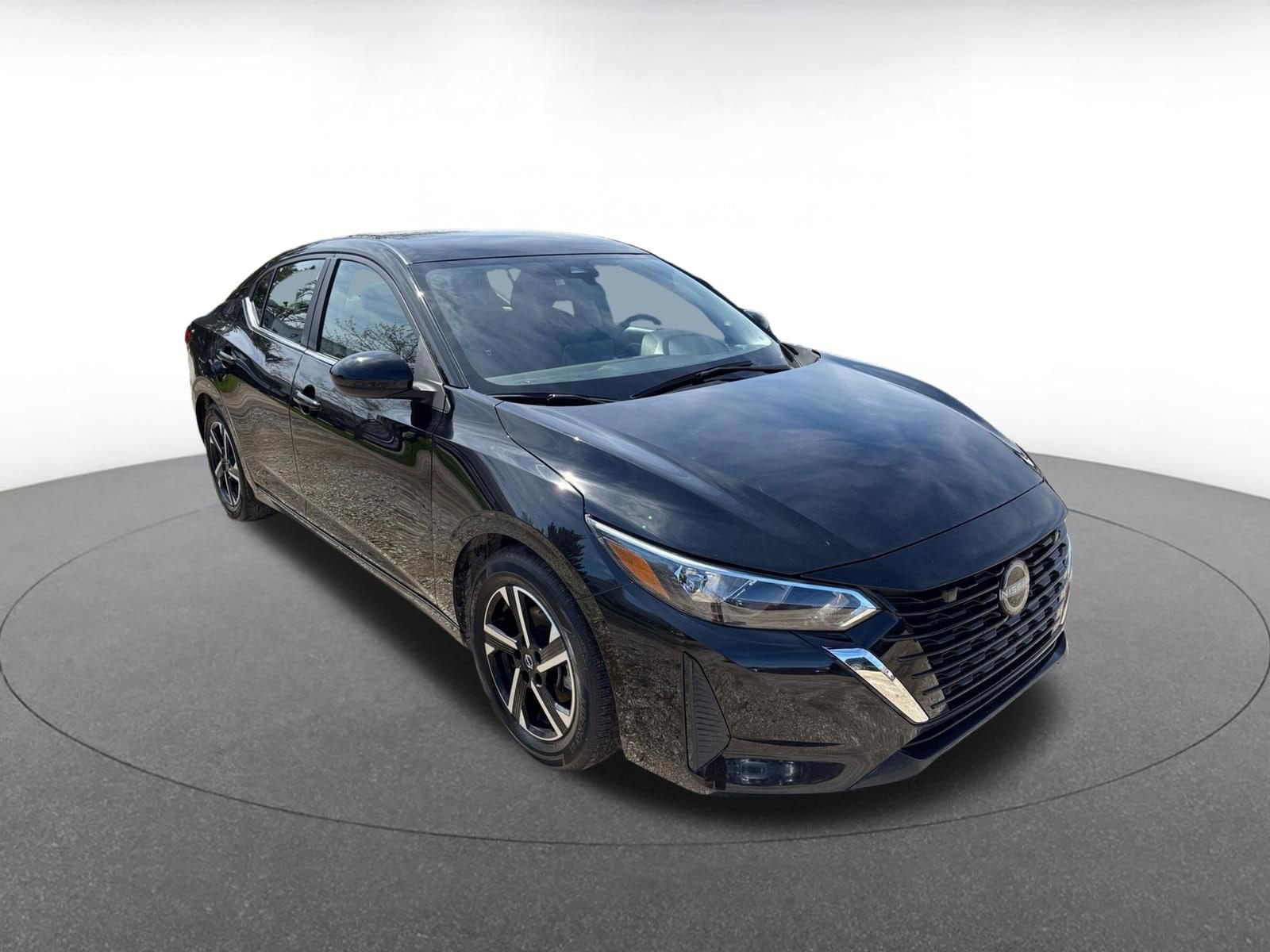 Thumbnail: 2025 Nissan Sentra - 1