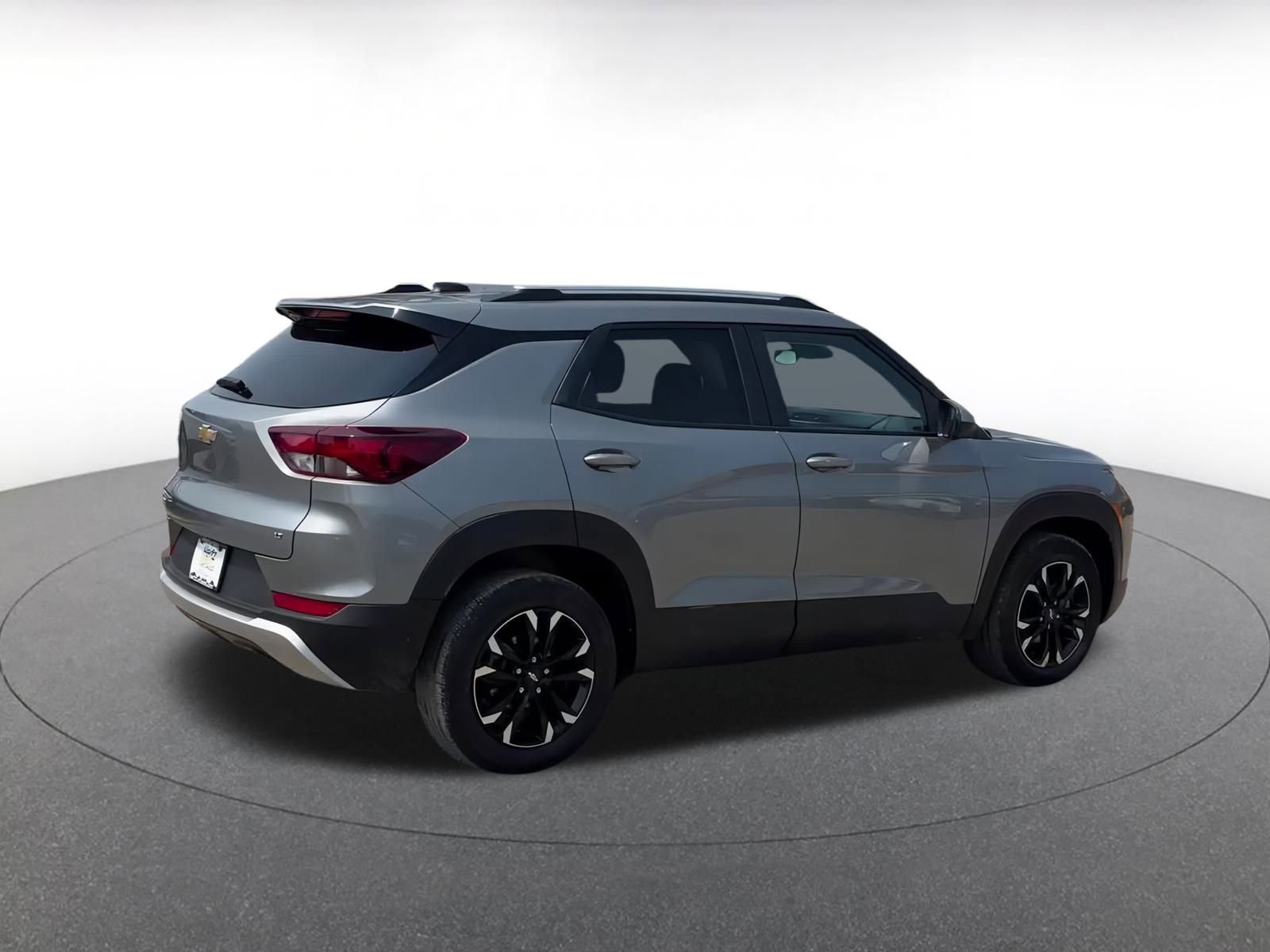 Thumbnail: 2023 Chevrolet TrailBlazer - 15