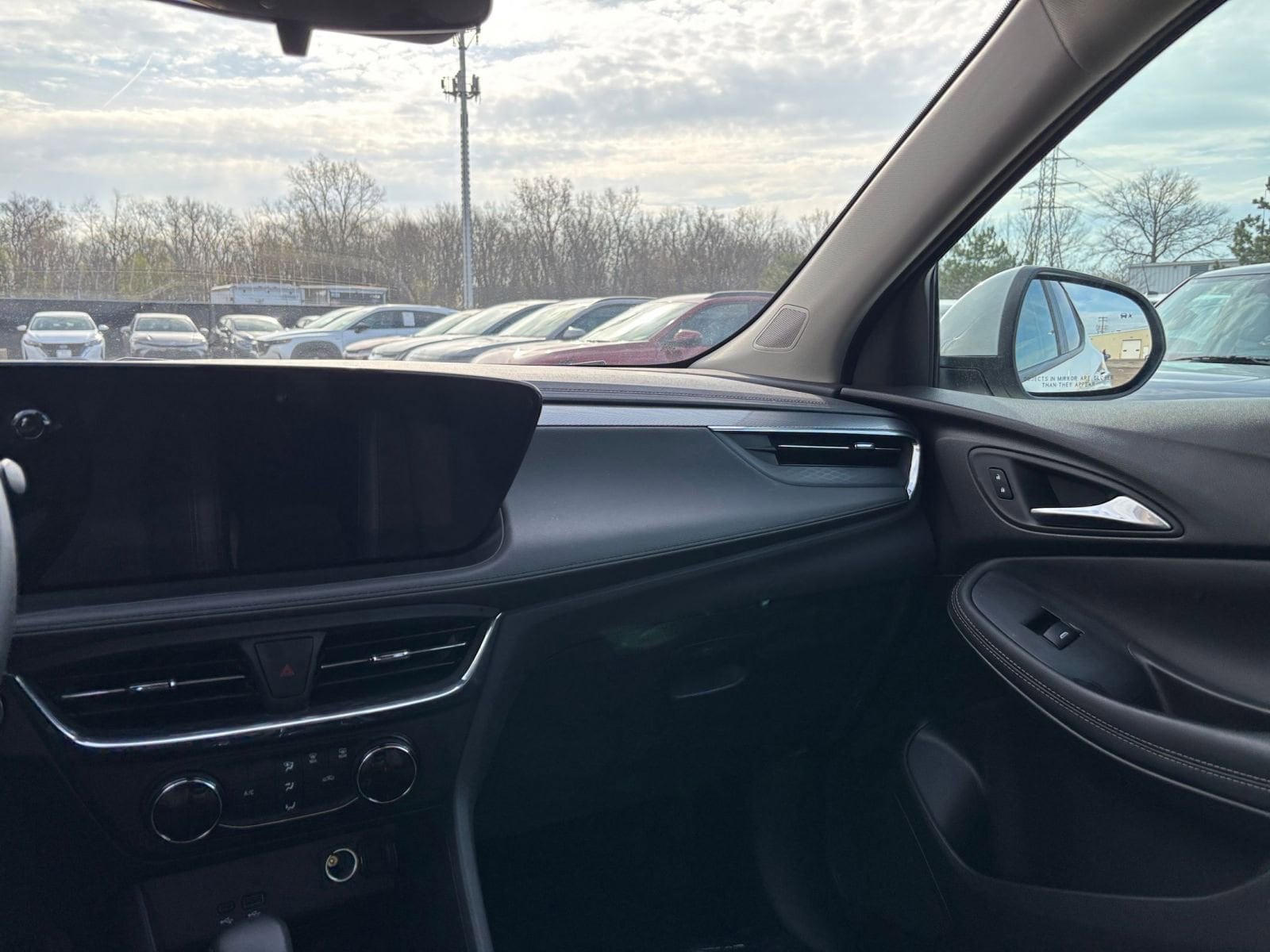 Thumbnail: 2025 Buick Encore GX - 35