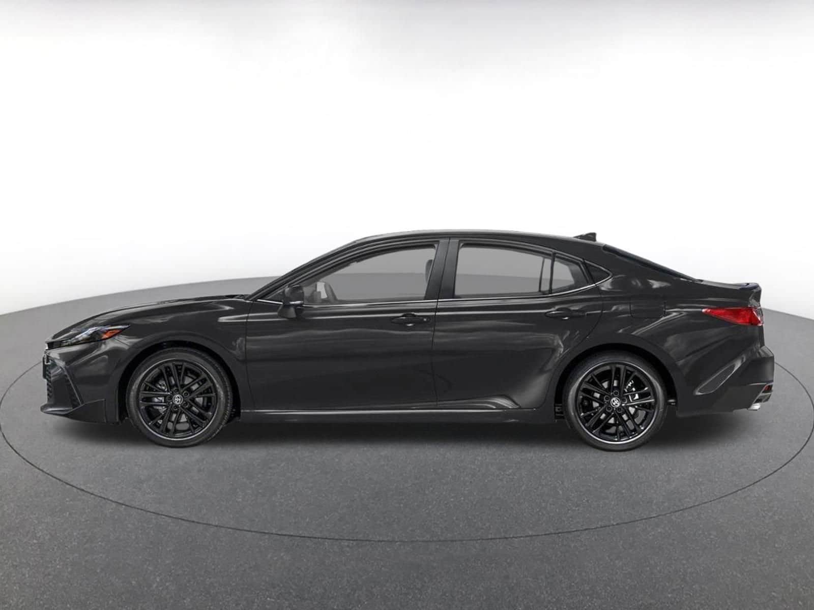 Thumbnail: 2025 Toyota Camry - 3