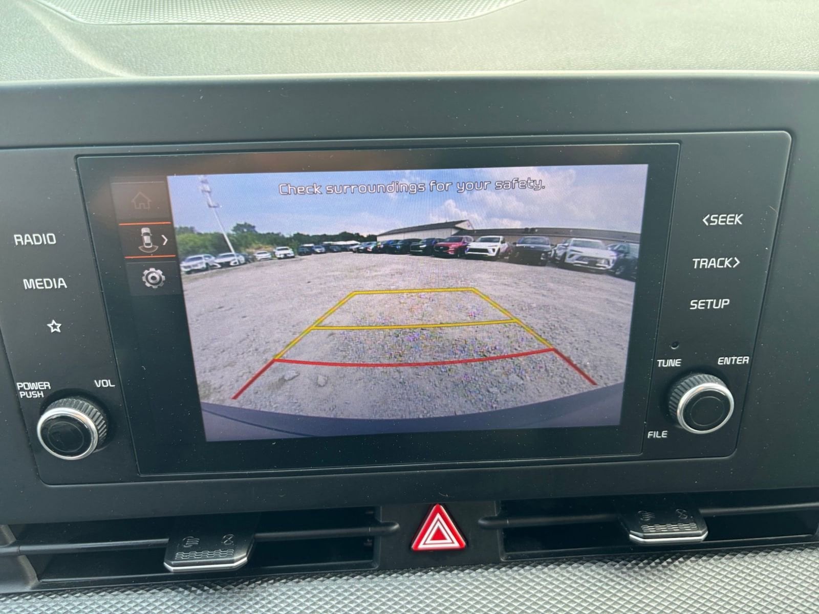 Thumbnail: 2024 Kia Sportage - 17