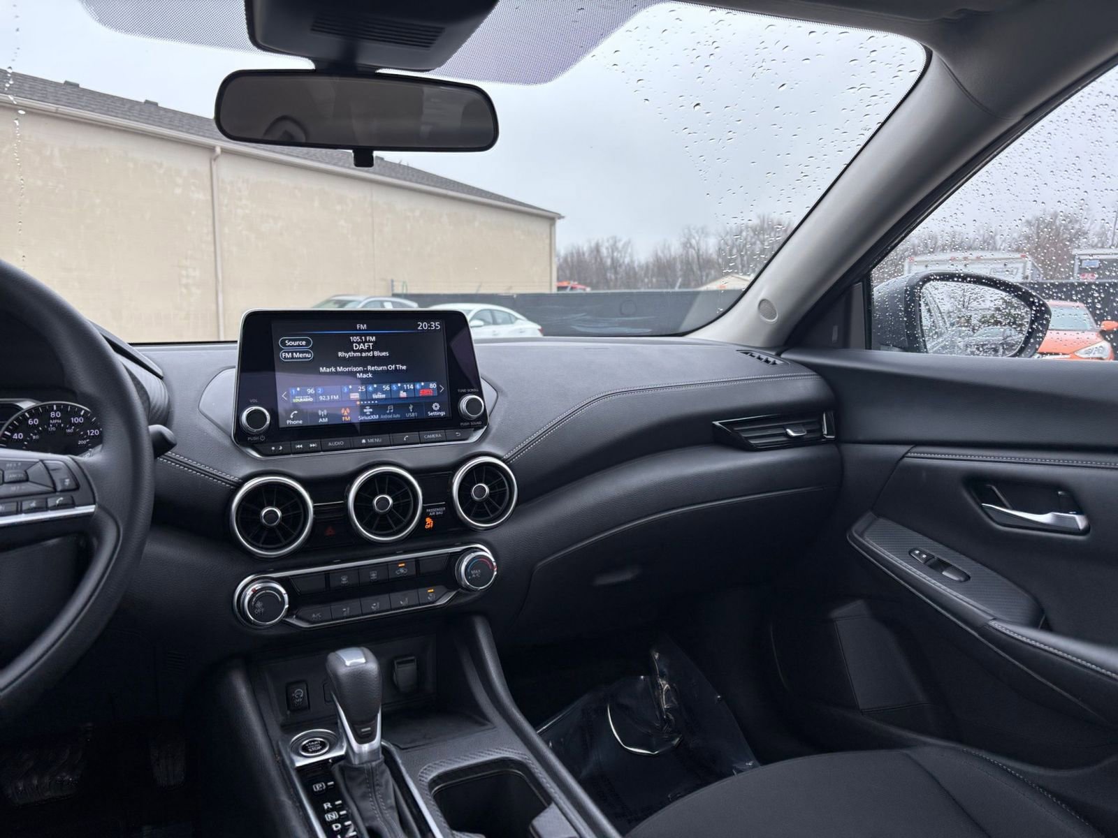 Thumbnail: 2025 Nissan Sentra - 33