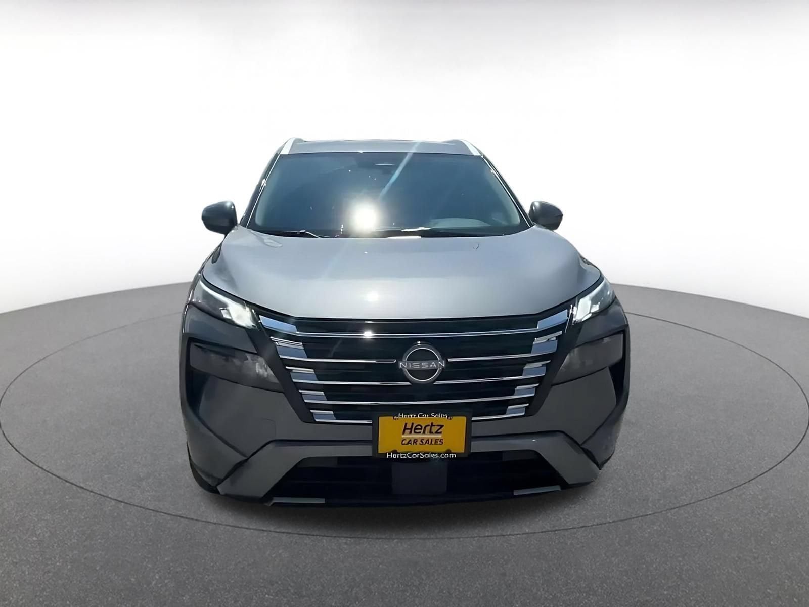 Thumbnail: 2026 Nissan Rogue - 4