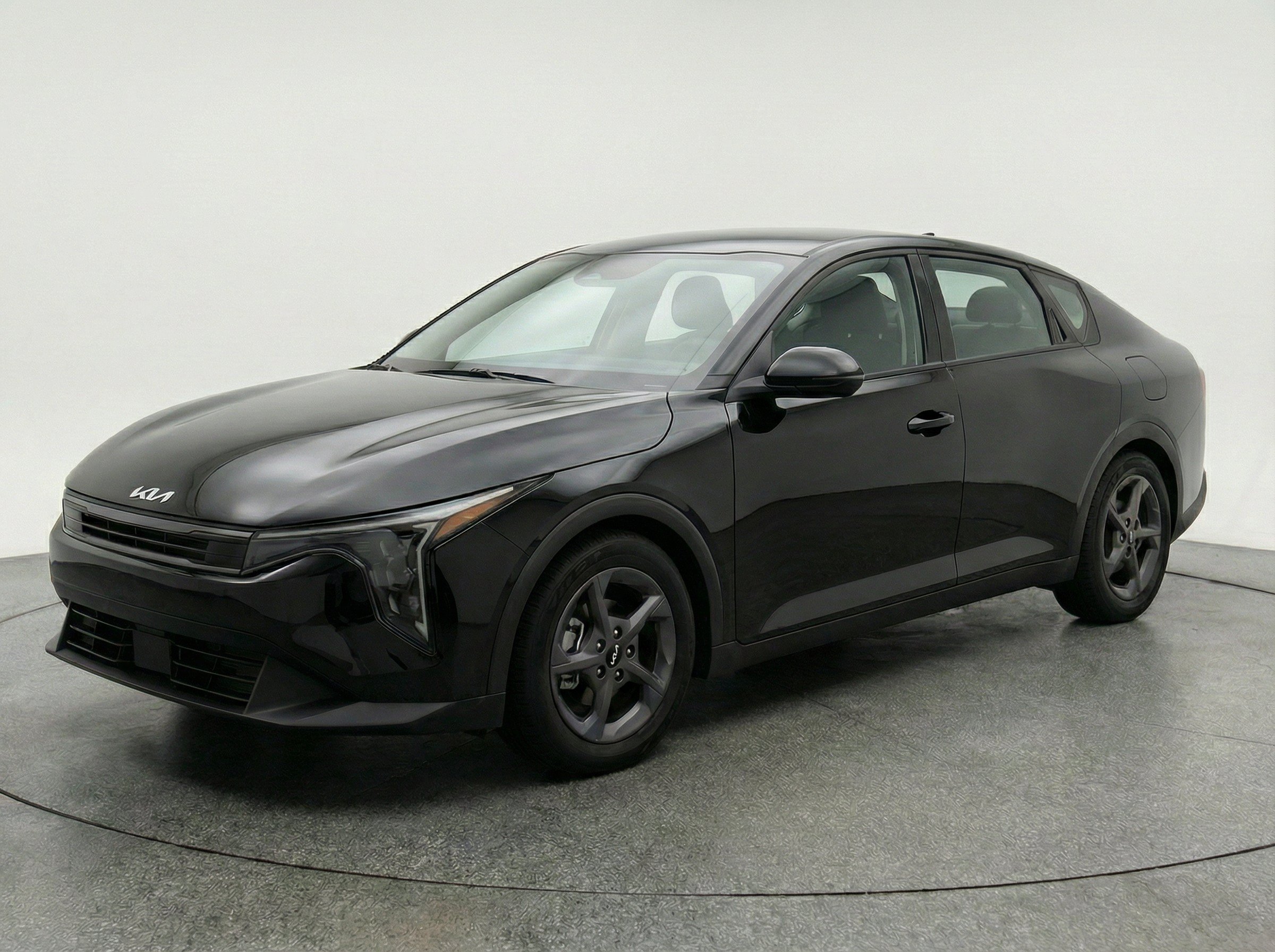 Thumbnail: 2025 Kia K4 - 3