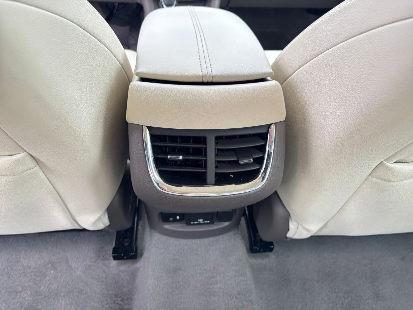 Thumbnail: 2024 Chevrolet Malibu - 24