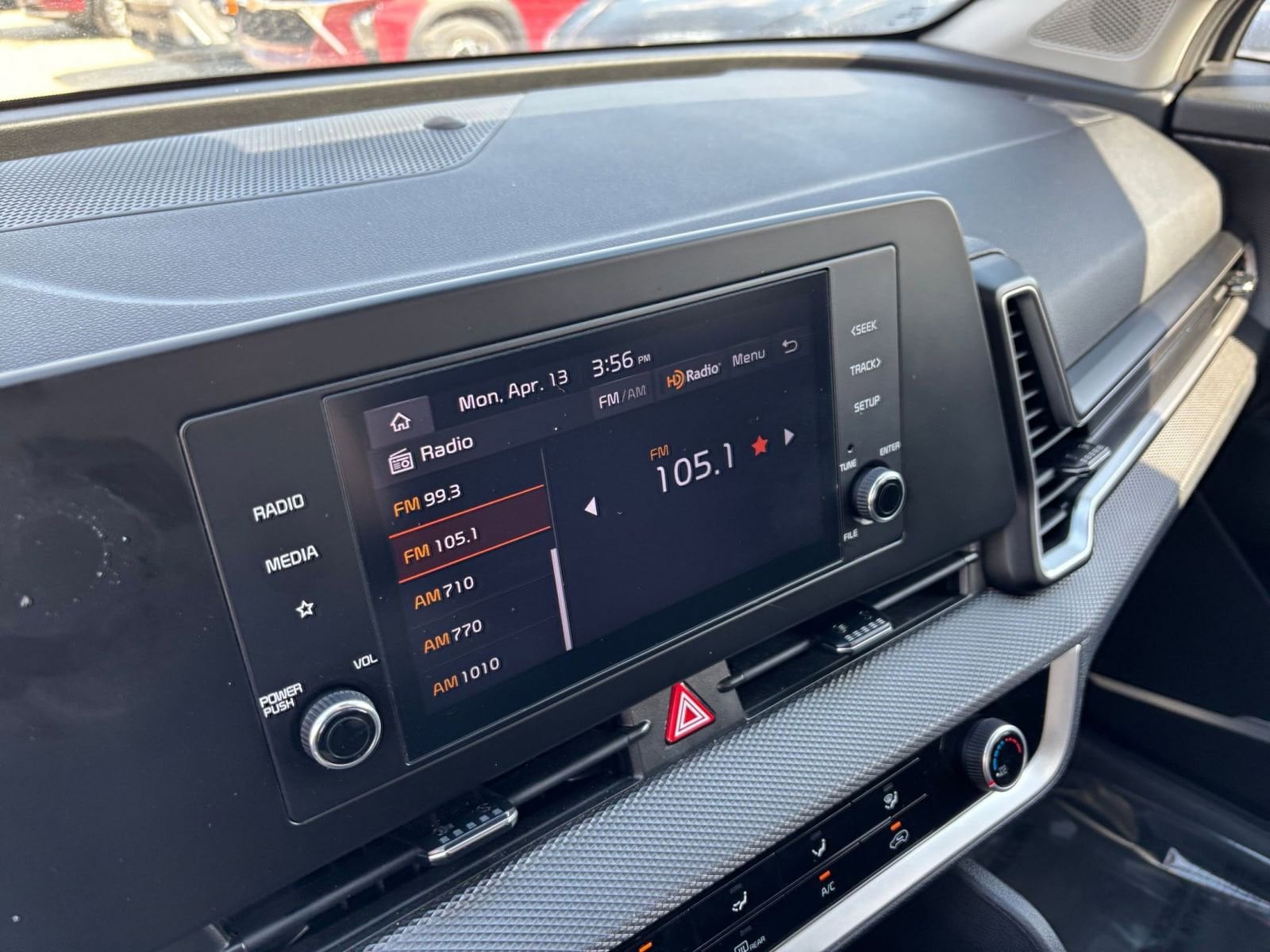 Thumbnail: 2025 Kia Sportage - 21