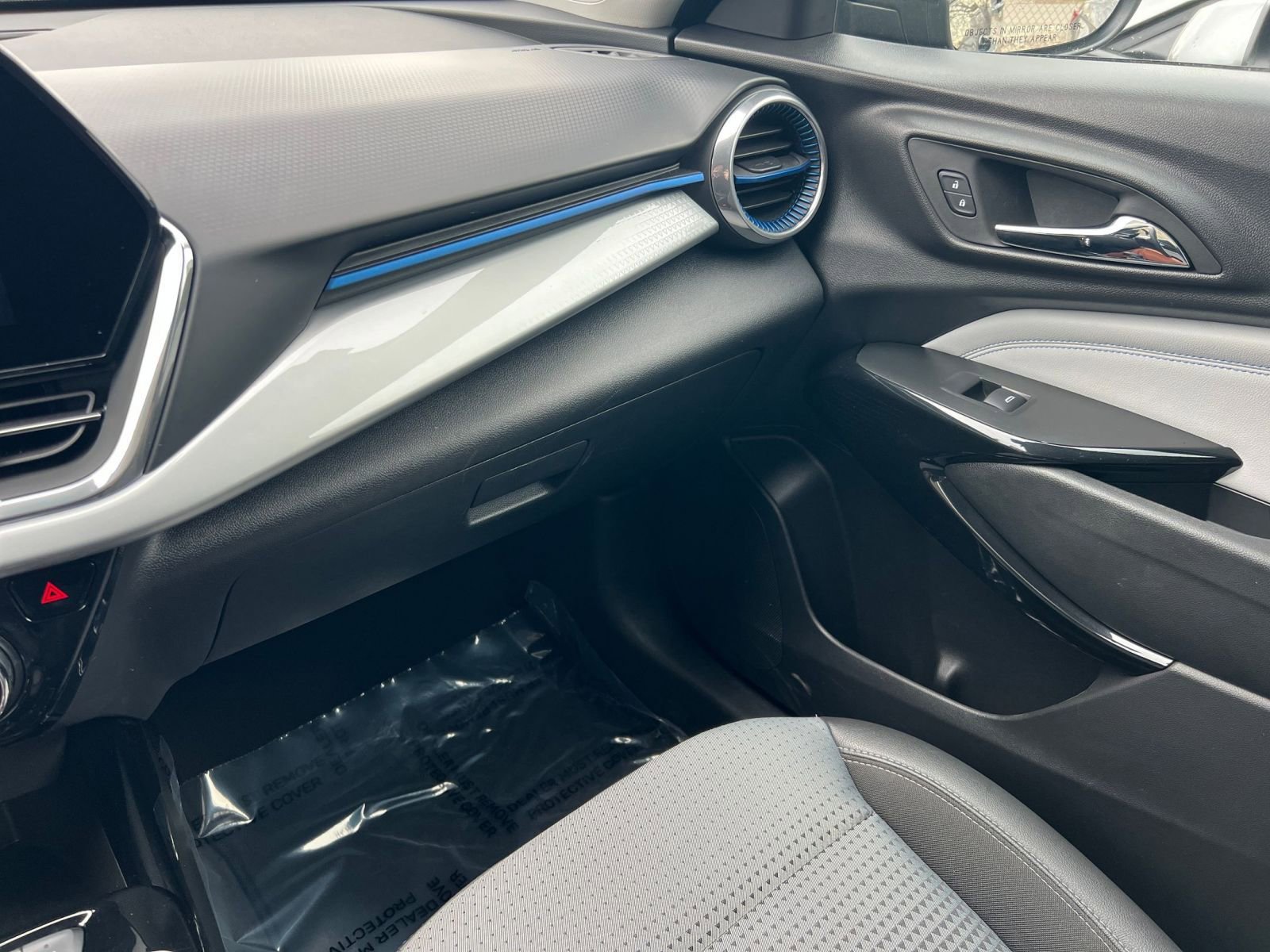 Thumbnail: 2025 Chevrolet Trax - 35