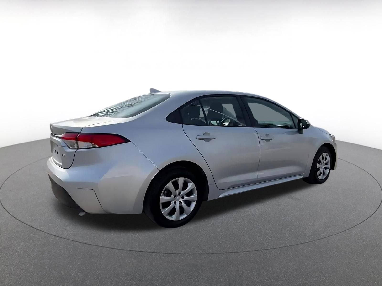 Thumbnail: 2025 Toyota Corolla - 15