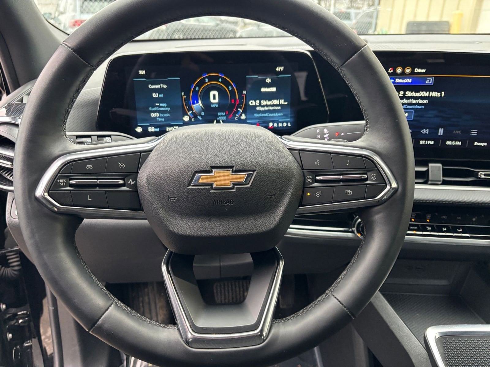 Thumbnail: 2025 Chevrolet Equinox - 27