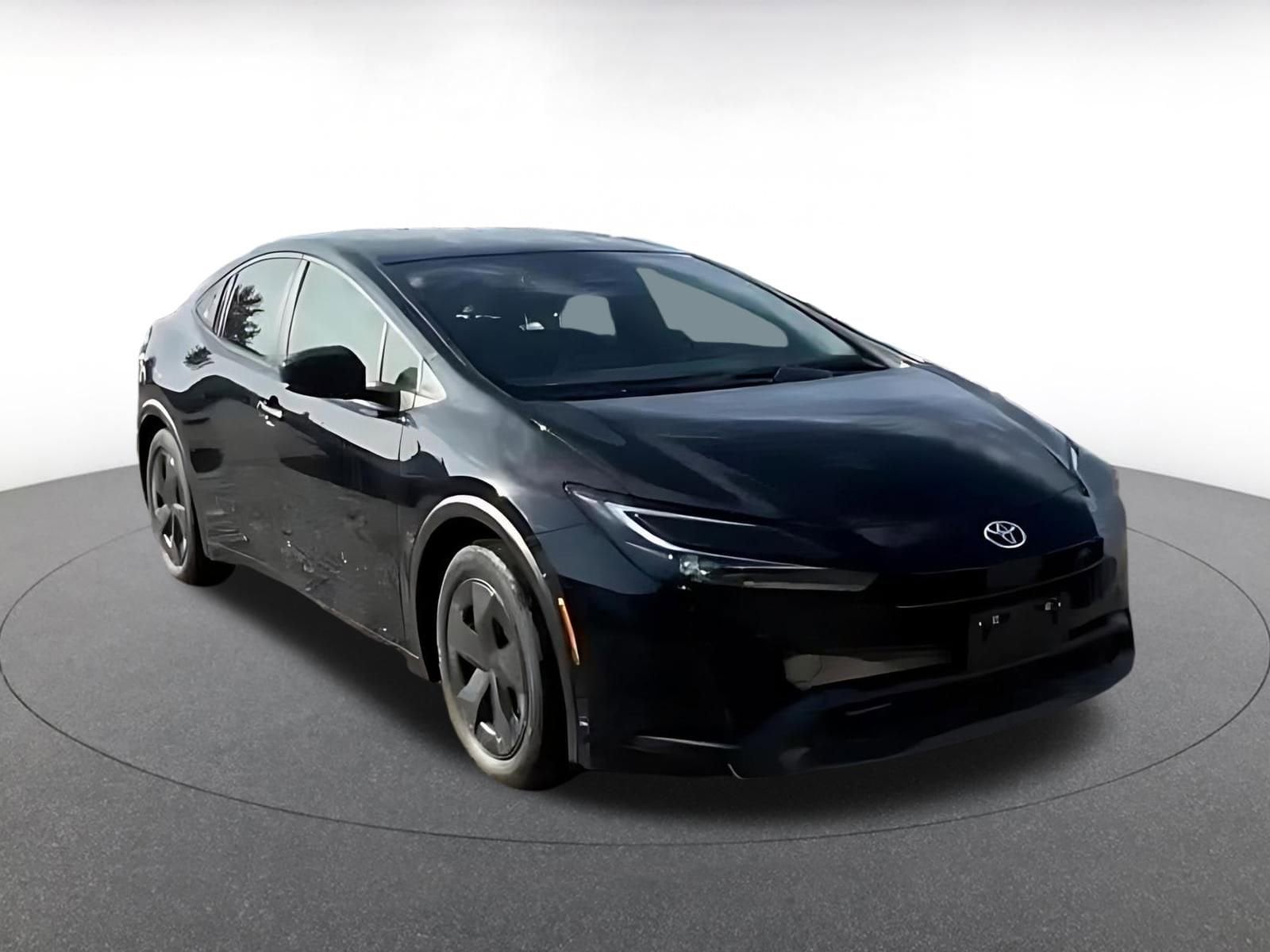 Thumbnail: 2025 Toyota Prius - 3