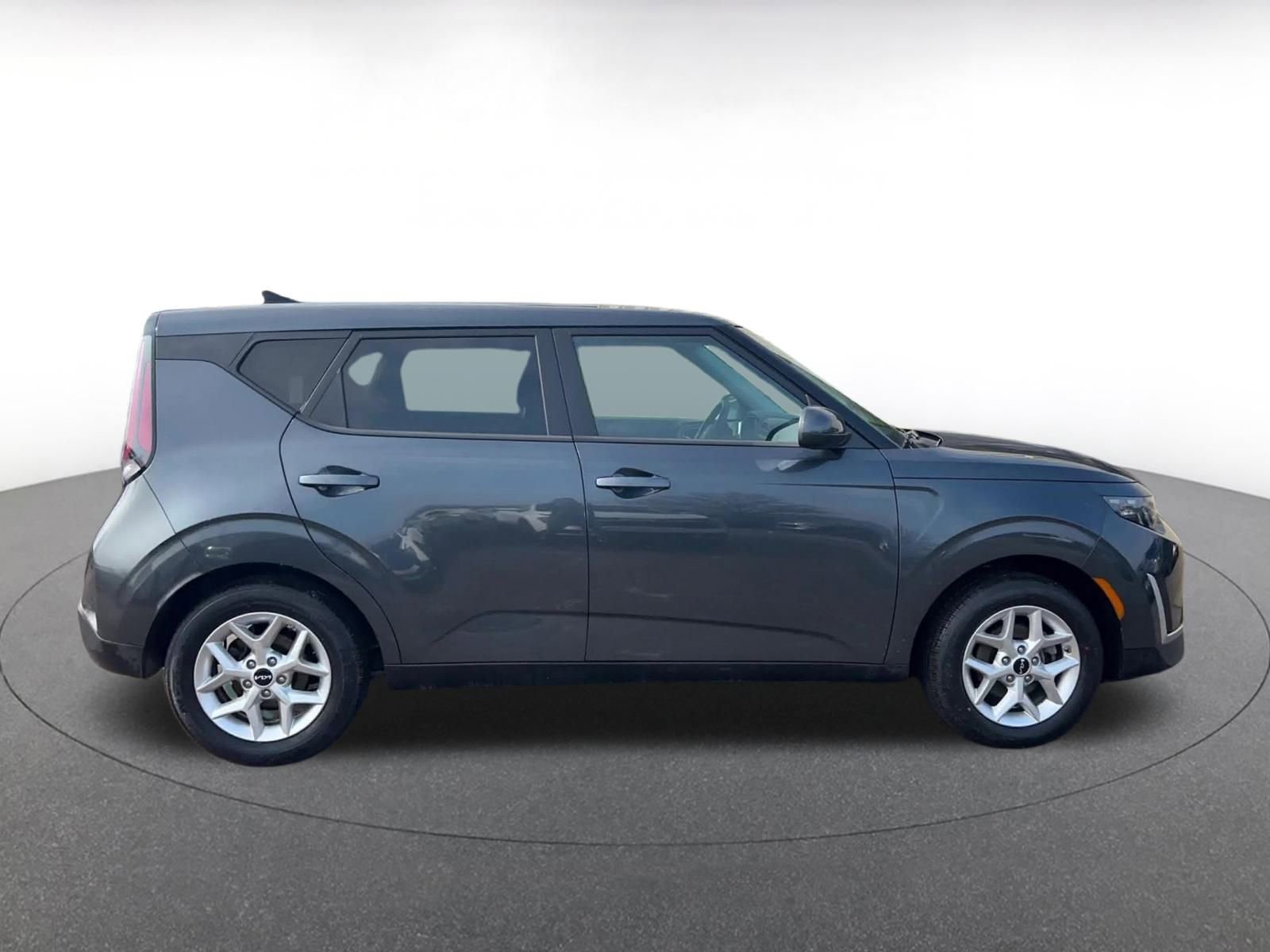 Thumbnail: 2025 Kia Soul - 16