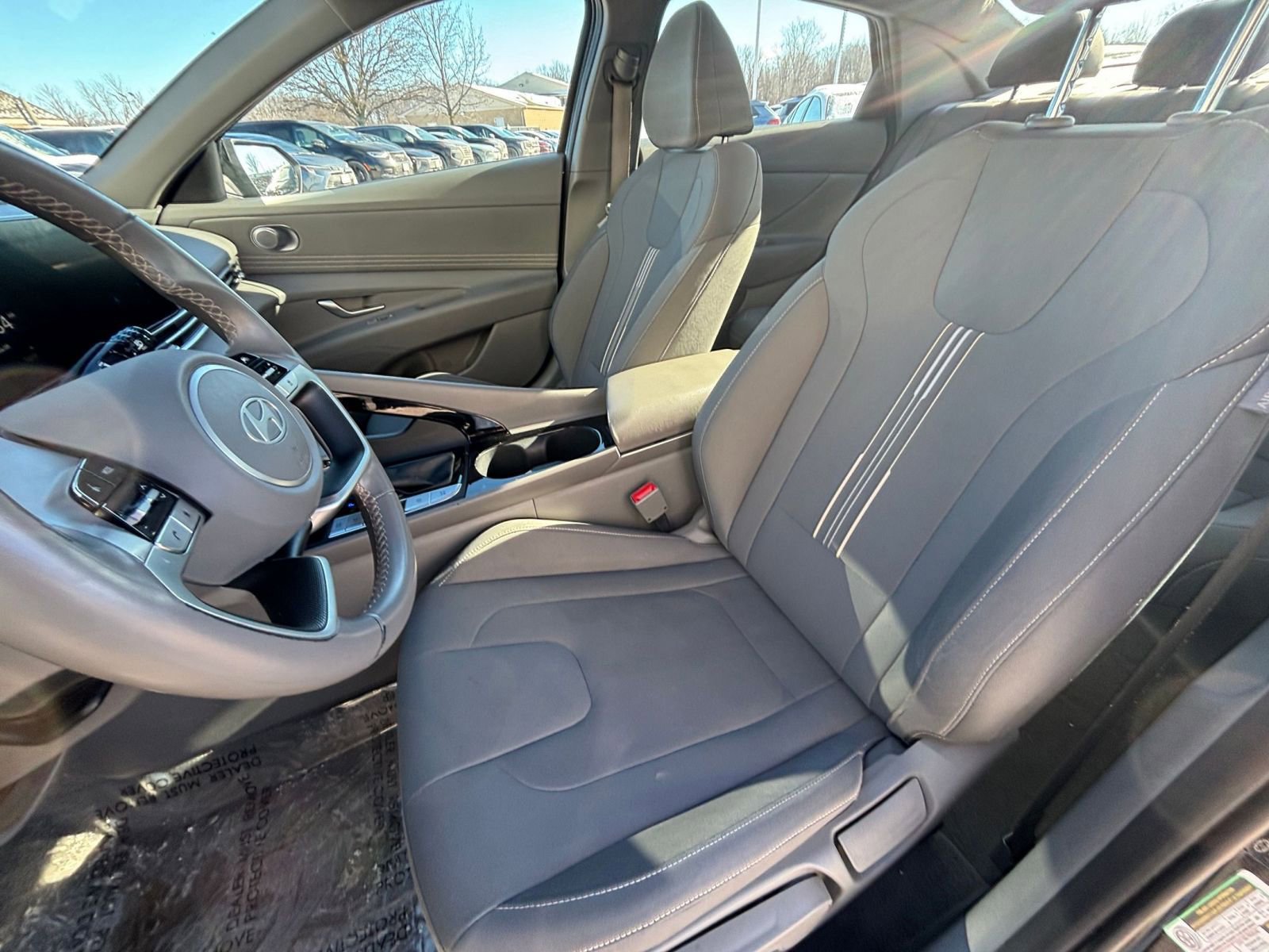 Thumbnail: 2025 Hyundai Elantra - 27