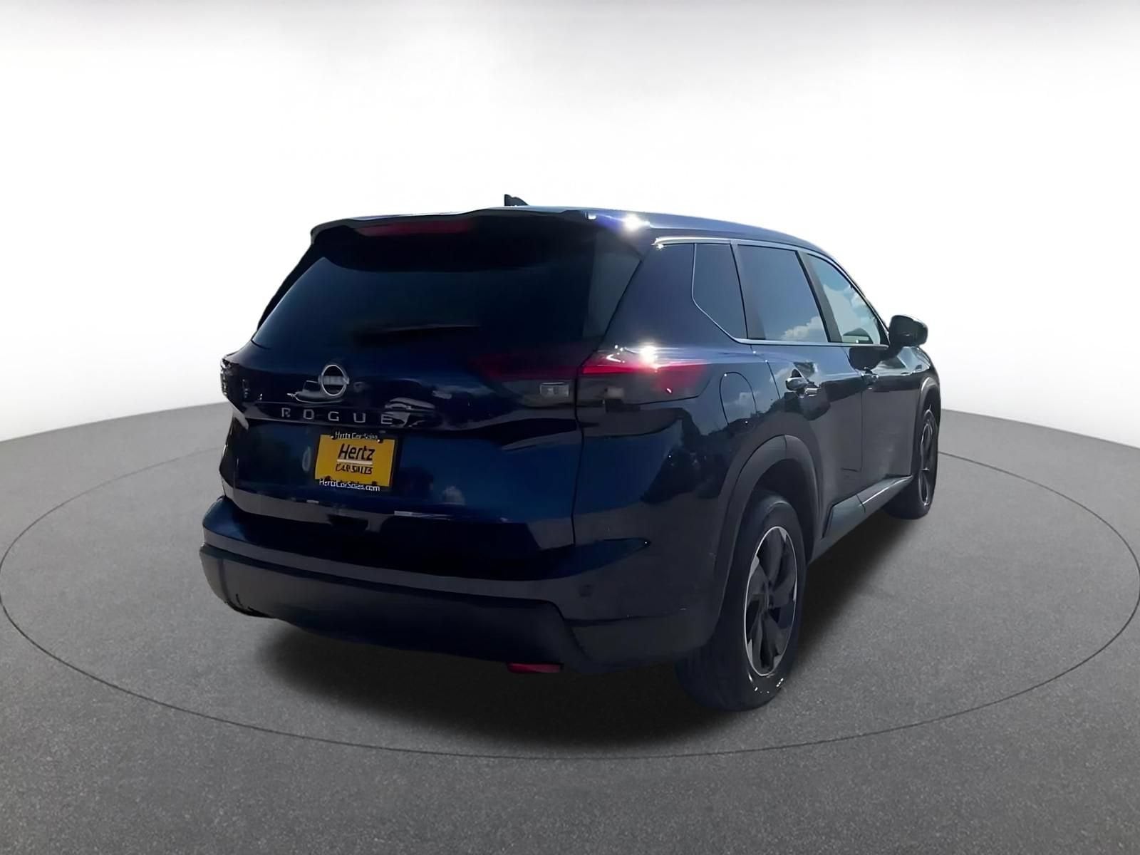 Thumbnail: 2025 Nissan Rogue - 13