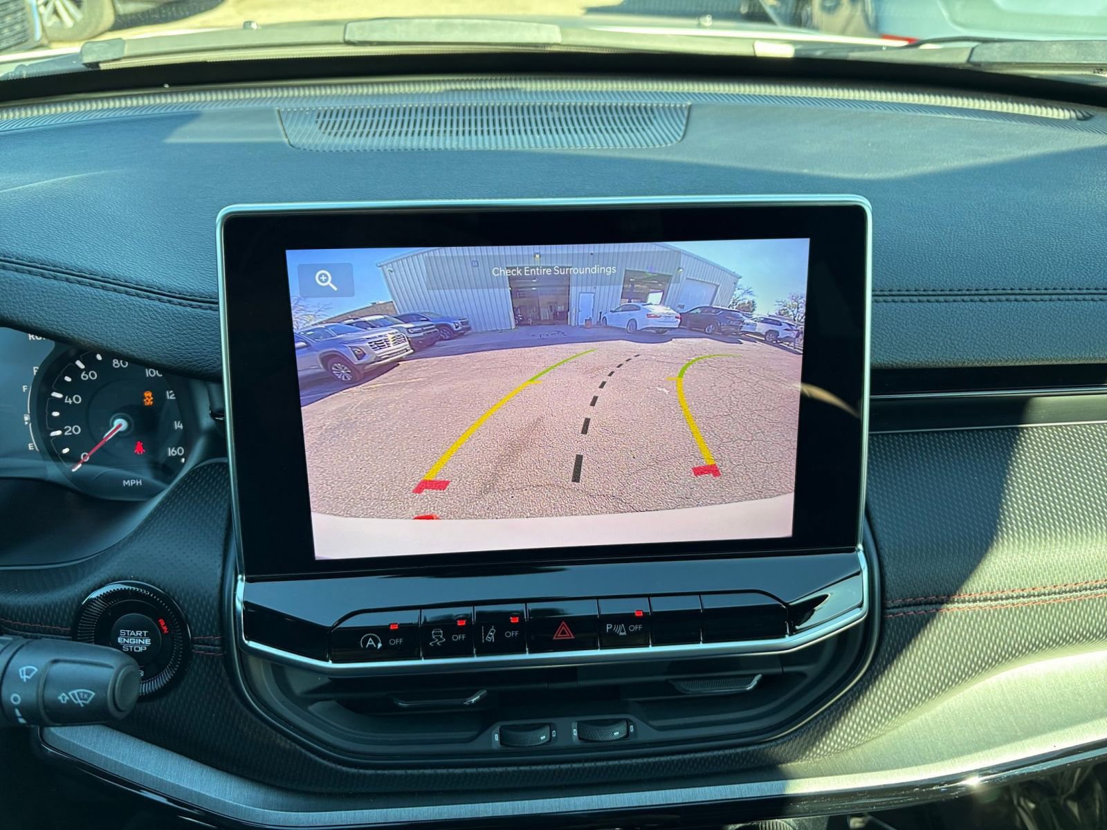 Thumbnail: 2025 Jeep Compass - 17