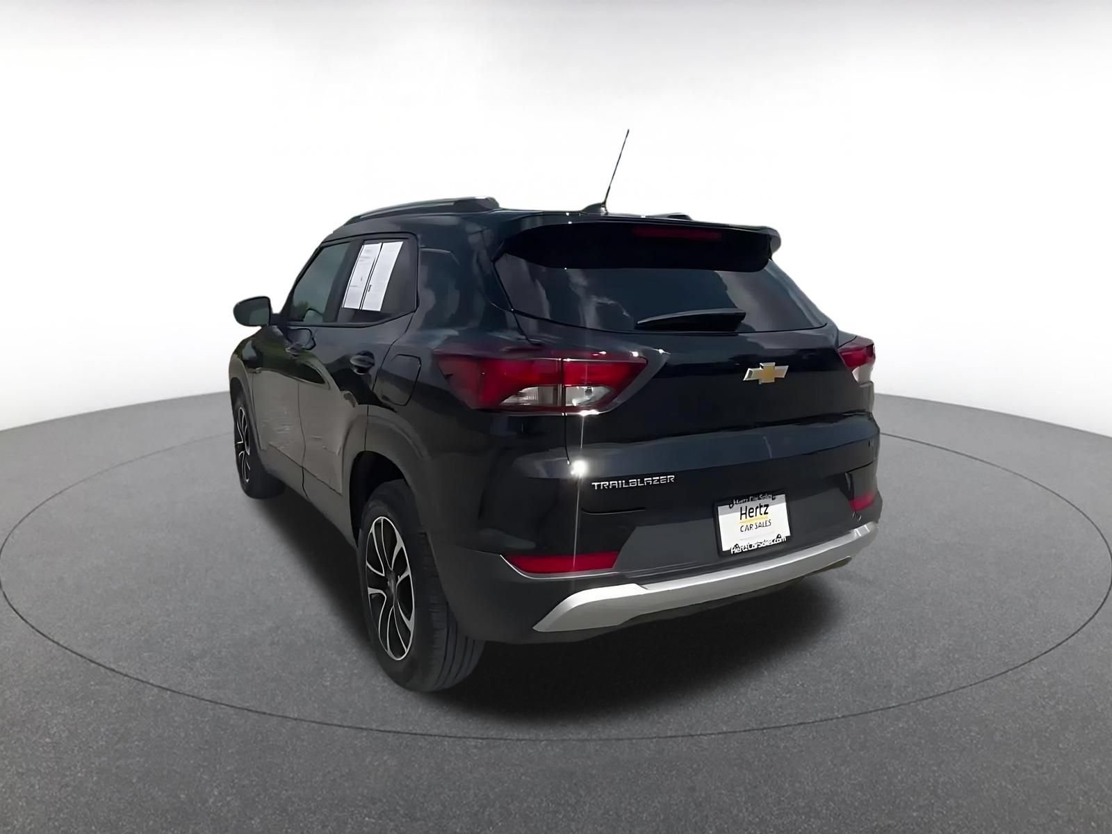 Thumbnail: 2025 Chevrolet TrailBlazer - 11