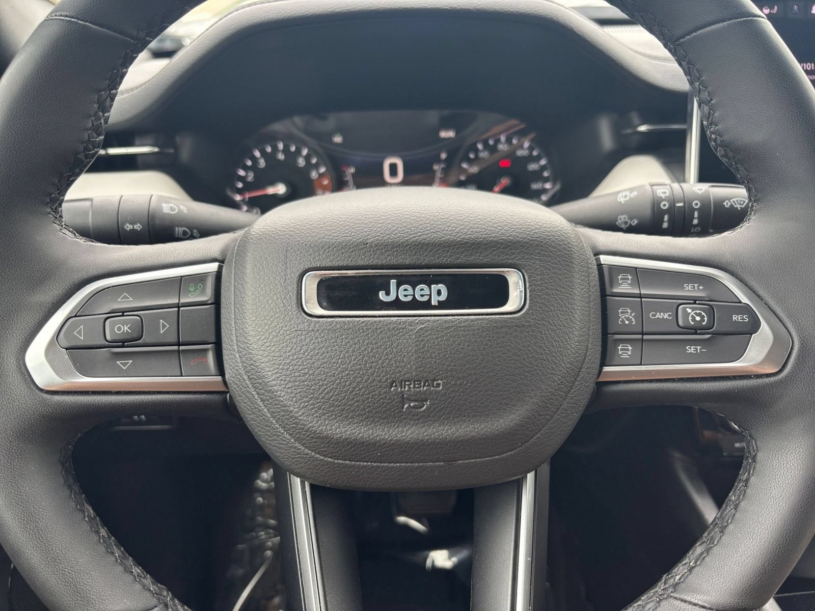 Thumbnail: 2025 Jeep Compass - 29