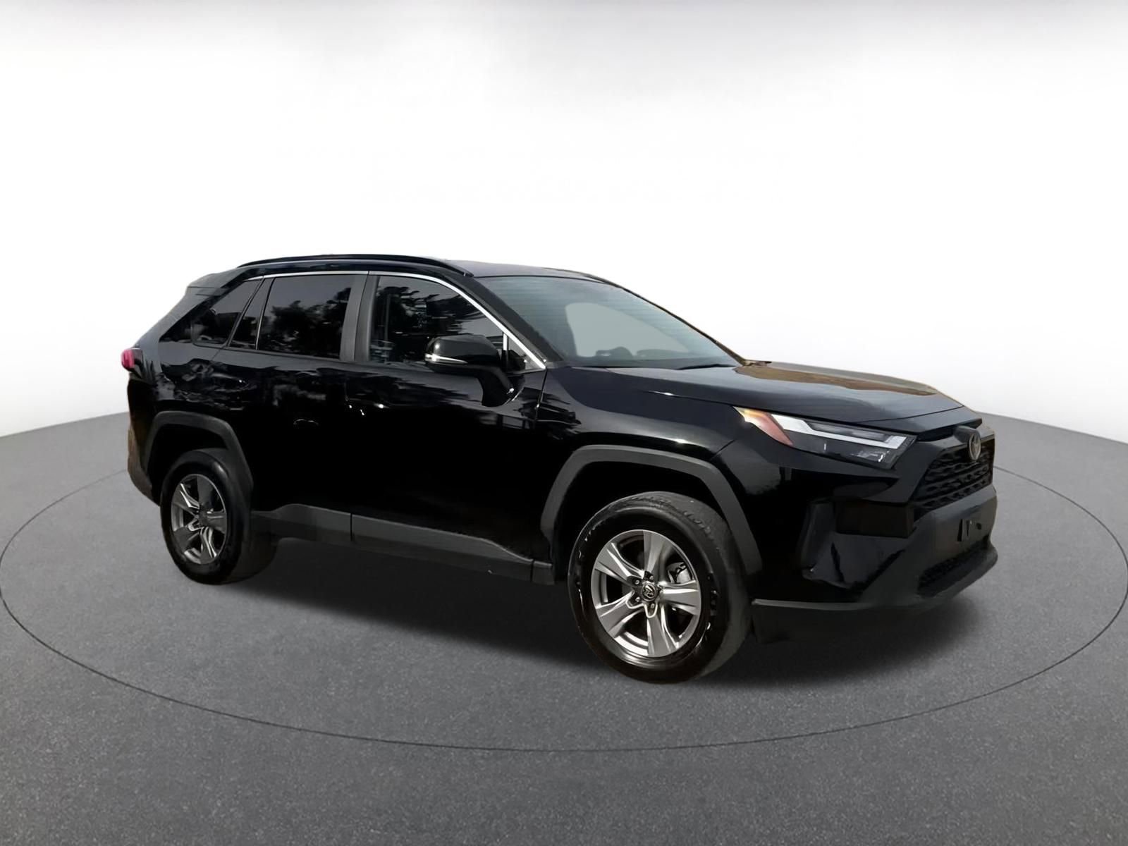 Thumbnail: 2025 Toyota RAV4 - 2