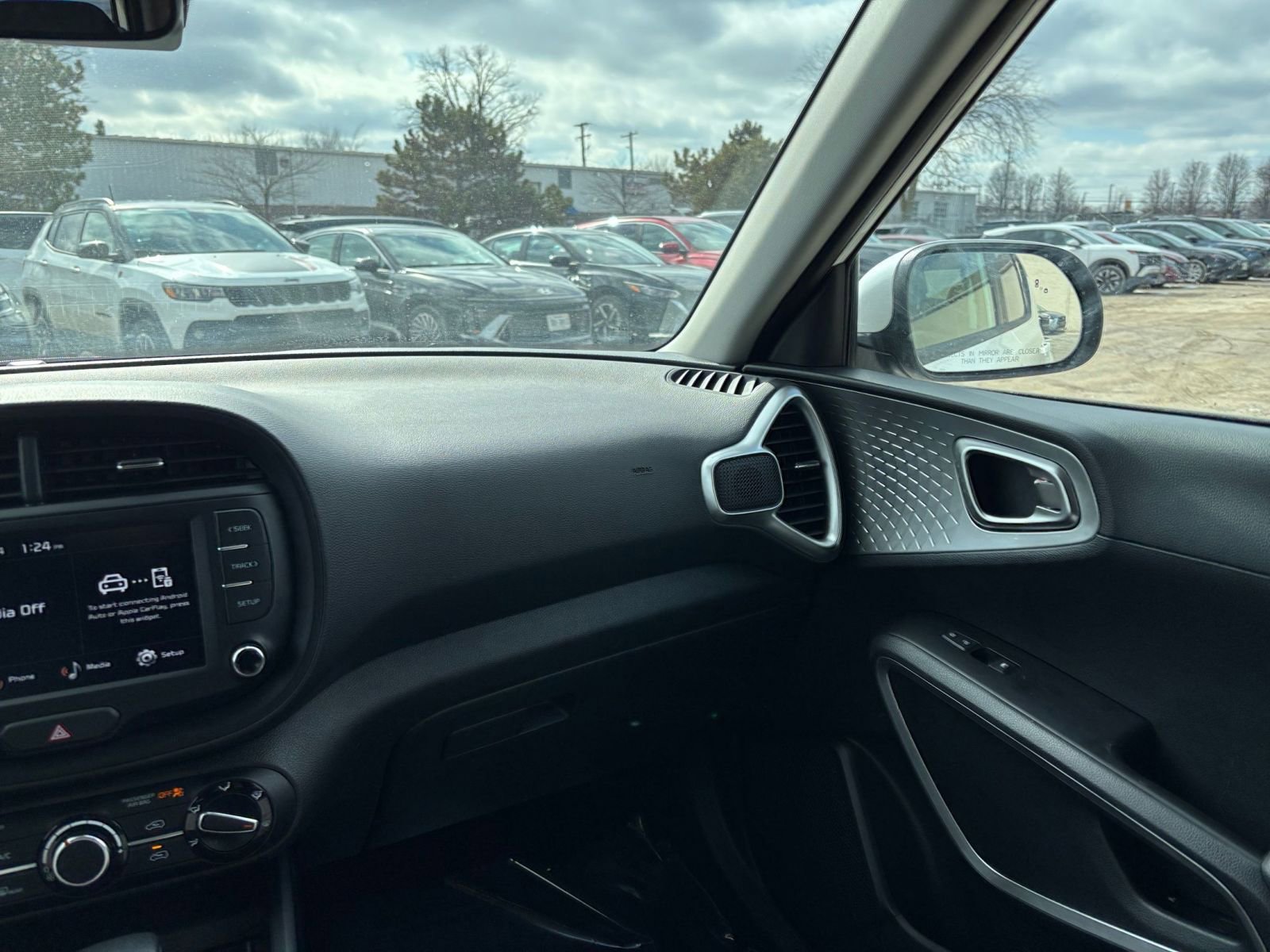 Thumbnail: 2025 Kia Soul - 33