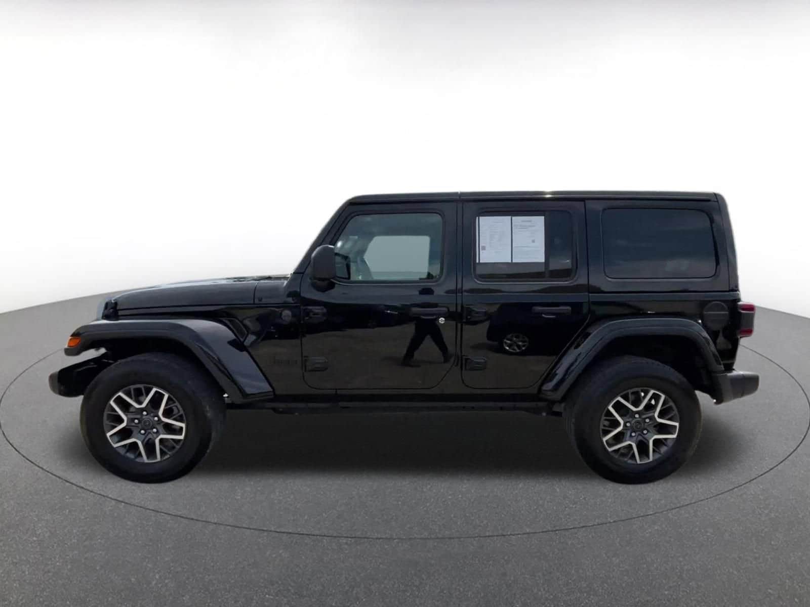 Thumbnail: 2025 Jeep Wrangler - 9