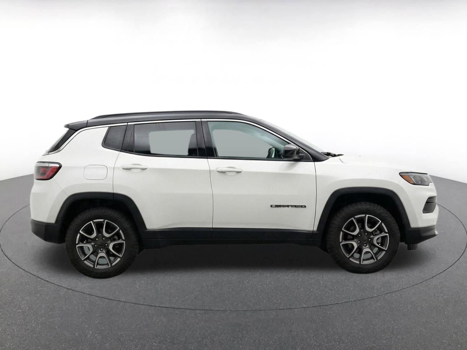 Thumbnail: 2025 Jeep Compass - 10