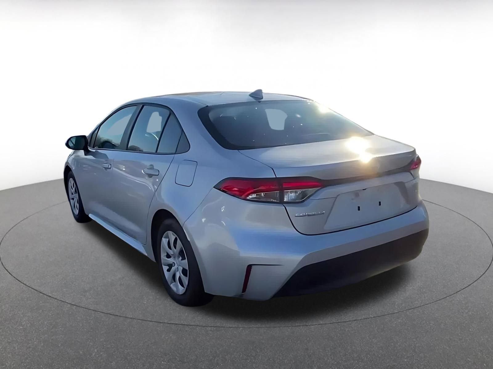 Thumbnail: 2025 Toyota Corolla - 11