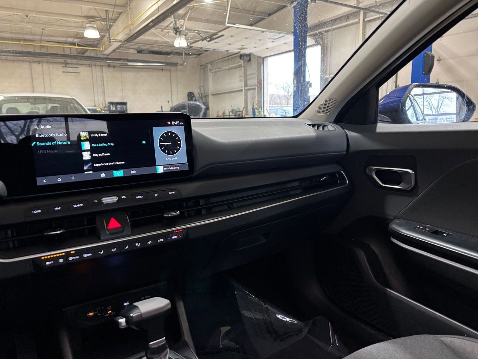 Thumbnail: 2025 Kia K4 - 35